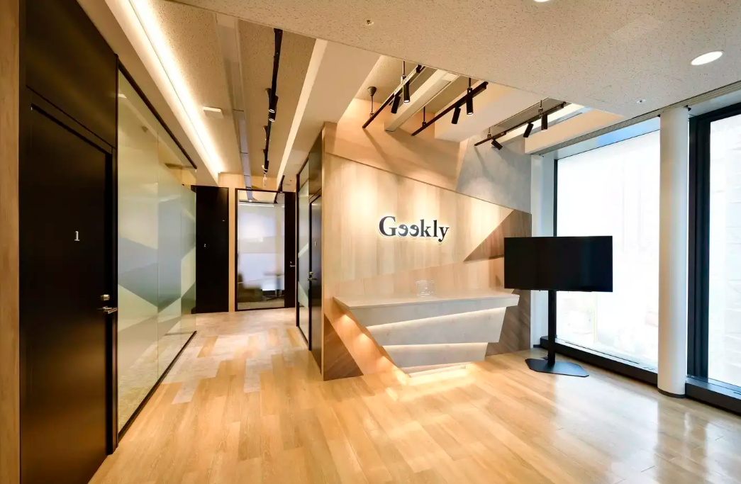 2011年の創業以来、事業一本で一貫してIT専門の人材紹介サービスを手懸け、一度も転ぶことなく成長し続け企業の採用成功、求職者の転職成功という質にこだわるサービスを展開。創業から14年で300名を超える組織に成長しました。