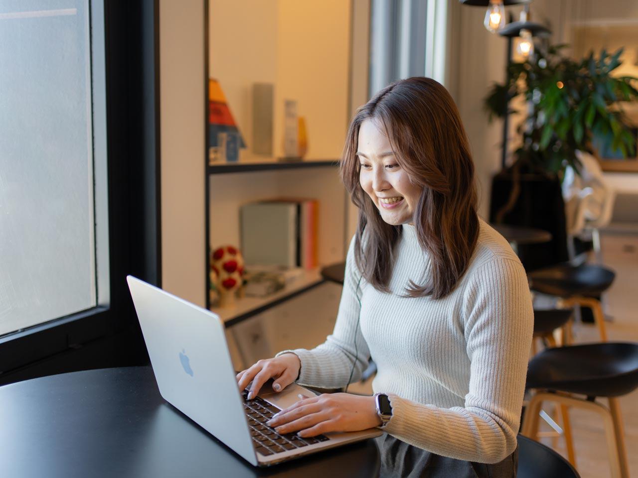 前年比約200%というペースで売上規模を拡大させながら、同社は業界内での地位を確立している状況にある。