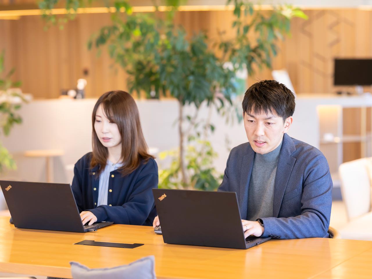 成果を生む高品質なビジネス資料を作成・提供する。