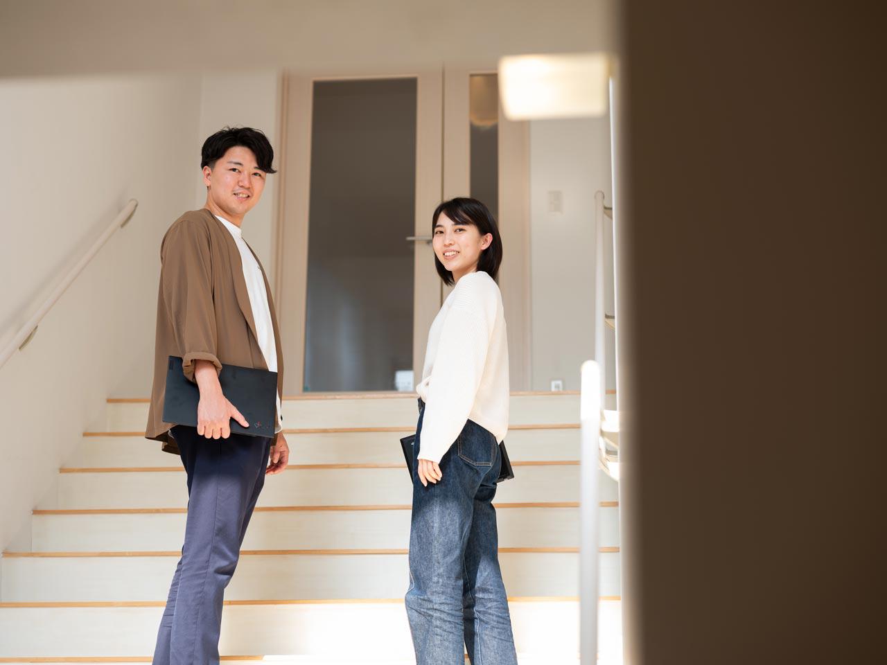 犯罪集団やテロ組織に資金が流れないようにするため、金融機関が実施する法人調査のレベルアップが目的。