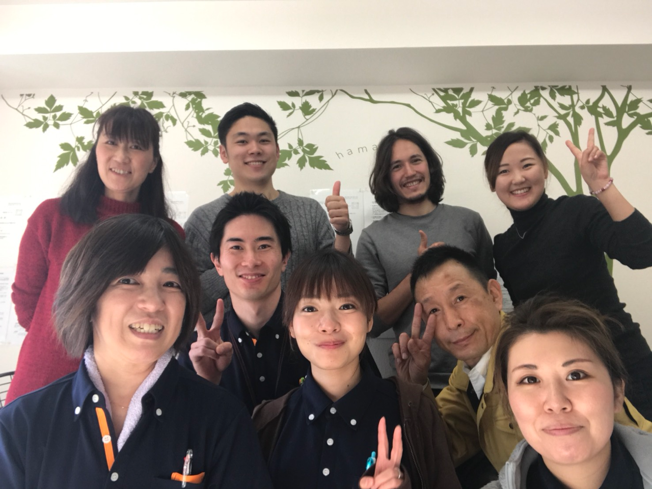 大学付近の介護事業所でインタビューしていた様子。