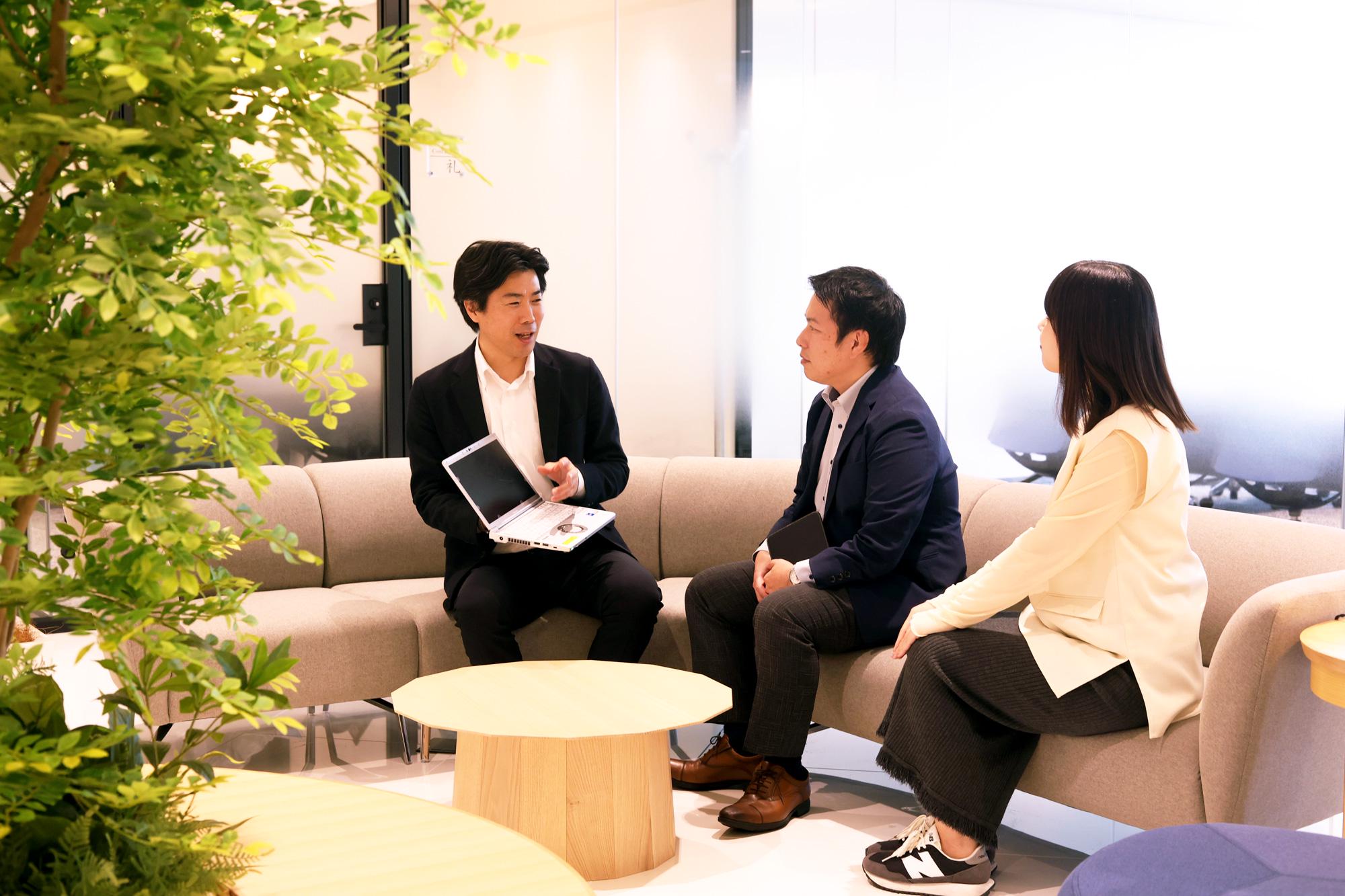 この考えに基づき、人材マネジメントの一連のプロセスである「採用」、「適性アセスメント」、「タレントマネジメント」の3領域で事業を展開する。