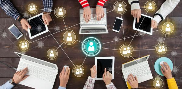 募集している求人：【経営企画室 分析担当】グロース上場/ウェディングフォト事業/年休120日