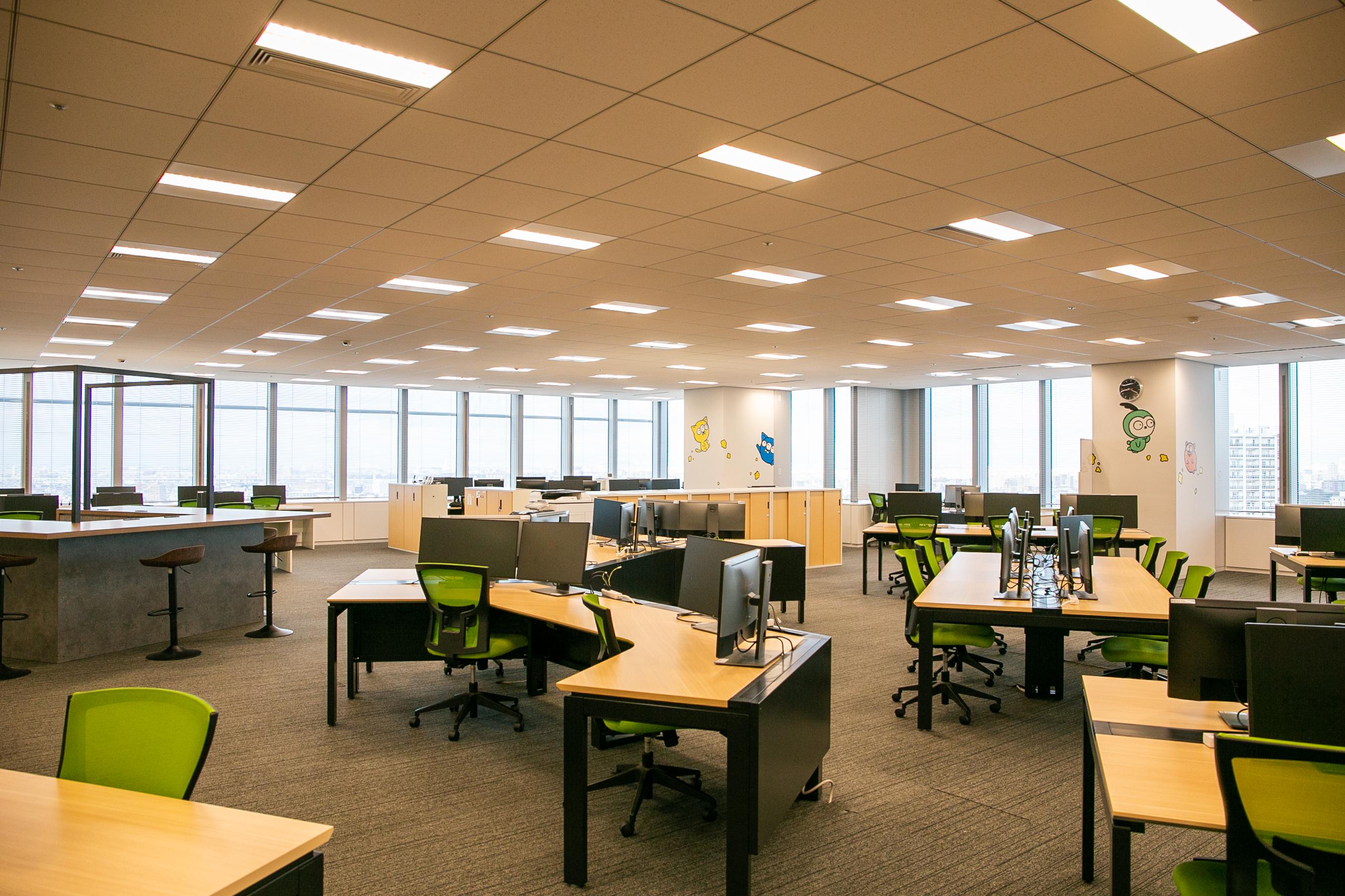 電気、水道、インターネットのような、生活に欠かせないインフラ設備のように、日々起こる生活のお困りごとを、ストレスなく最速で解決できるサービスを目指しています。
