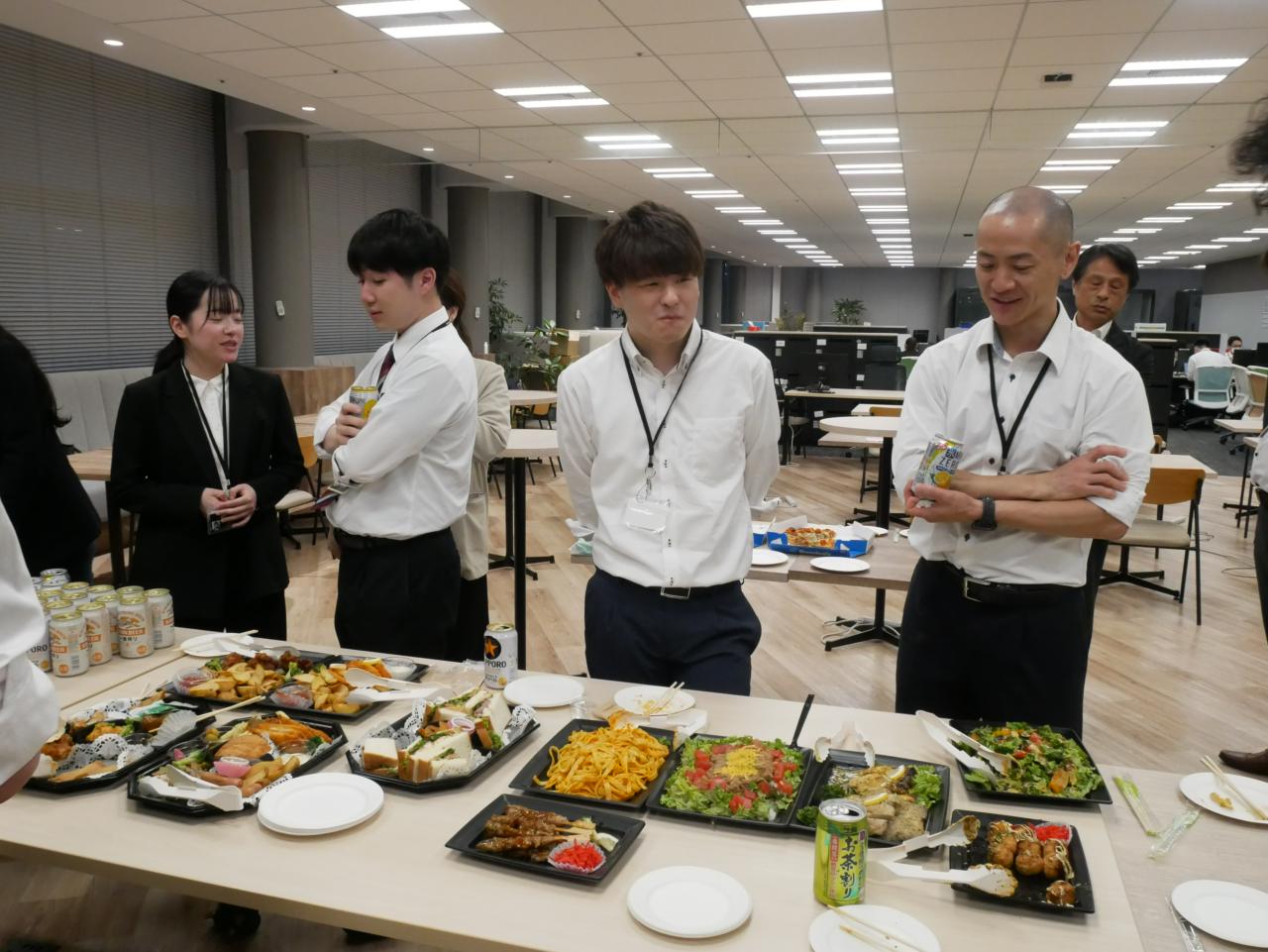 CLINKS株式会社 求人画像1