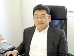 代表取締役　舘世志仁氏