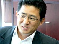 流通コンサルティング事業部<br />シニアマネジングコンサルタント<br />野村氏