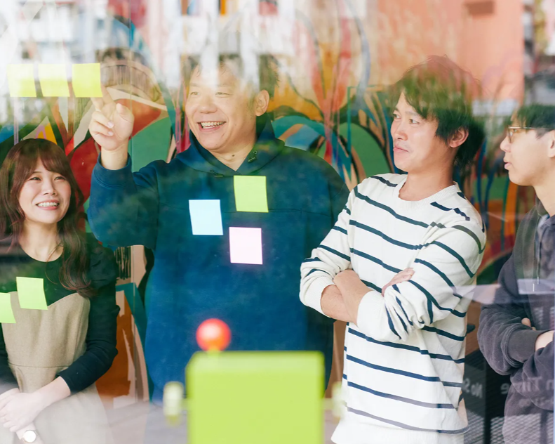 主体性の高く自ら意見を発信するメンバーの活躍が目立つ当社。「手を挙げた人にチャンスが来る」「思ったよりも早く打席が回ってくる」そんな会社です。