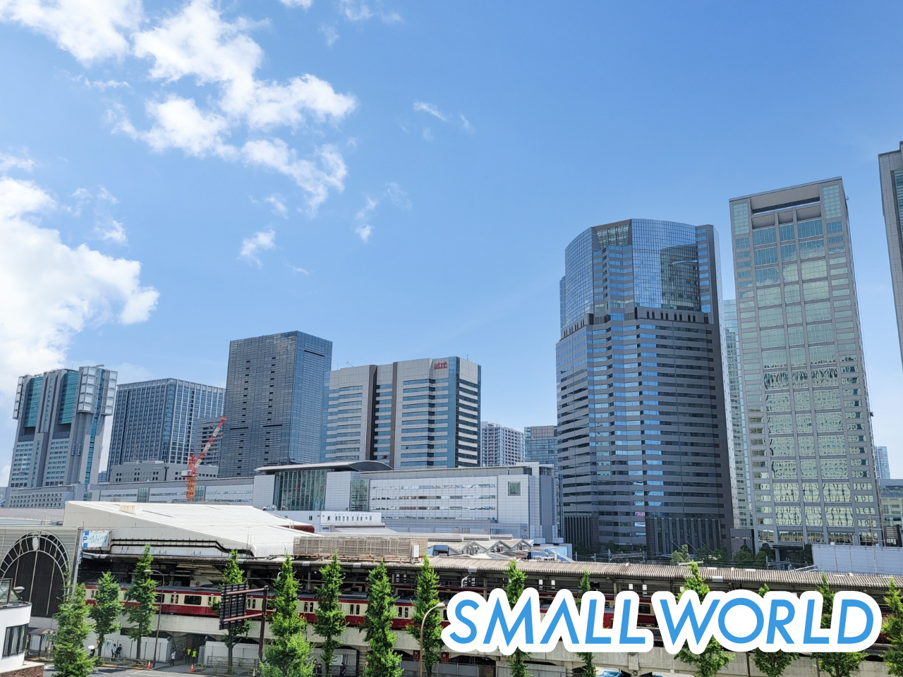 株式会社SMALL WORLD 求人画像1