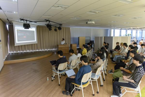 募集している求人：フロントエンジニア