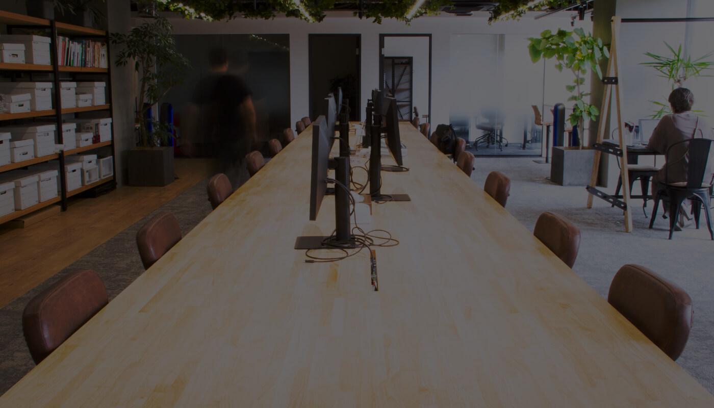 事業内容：MAツール等の導入・運用の支援、データ分析および関連するコンサルティング