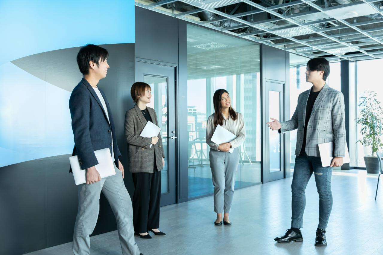 株式会社FLUX 求人画像1