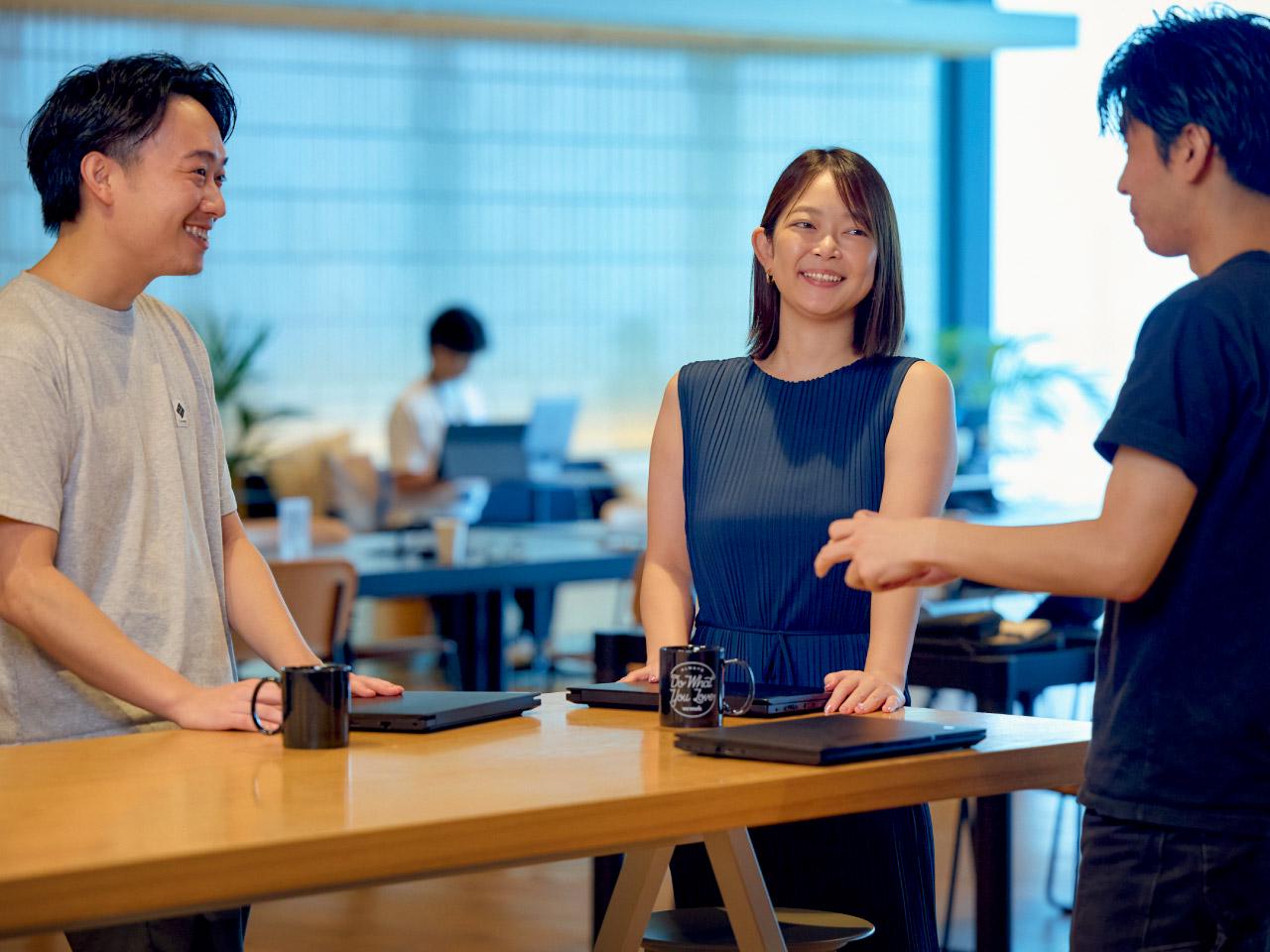 AIとデータを駆使して、採用や営業、マーケティングを支援するサービスを提供しています