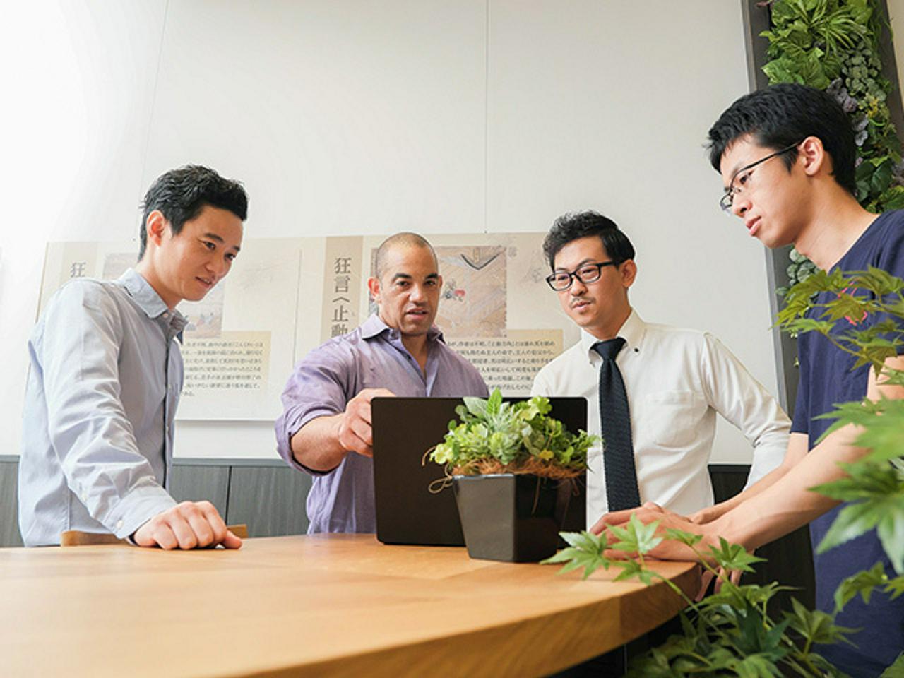 株式会社イーアイアイ 求人画像1