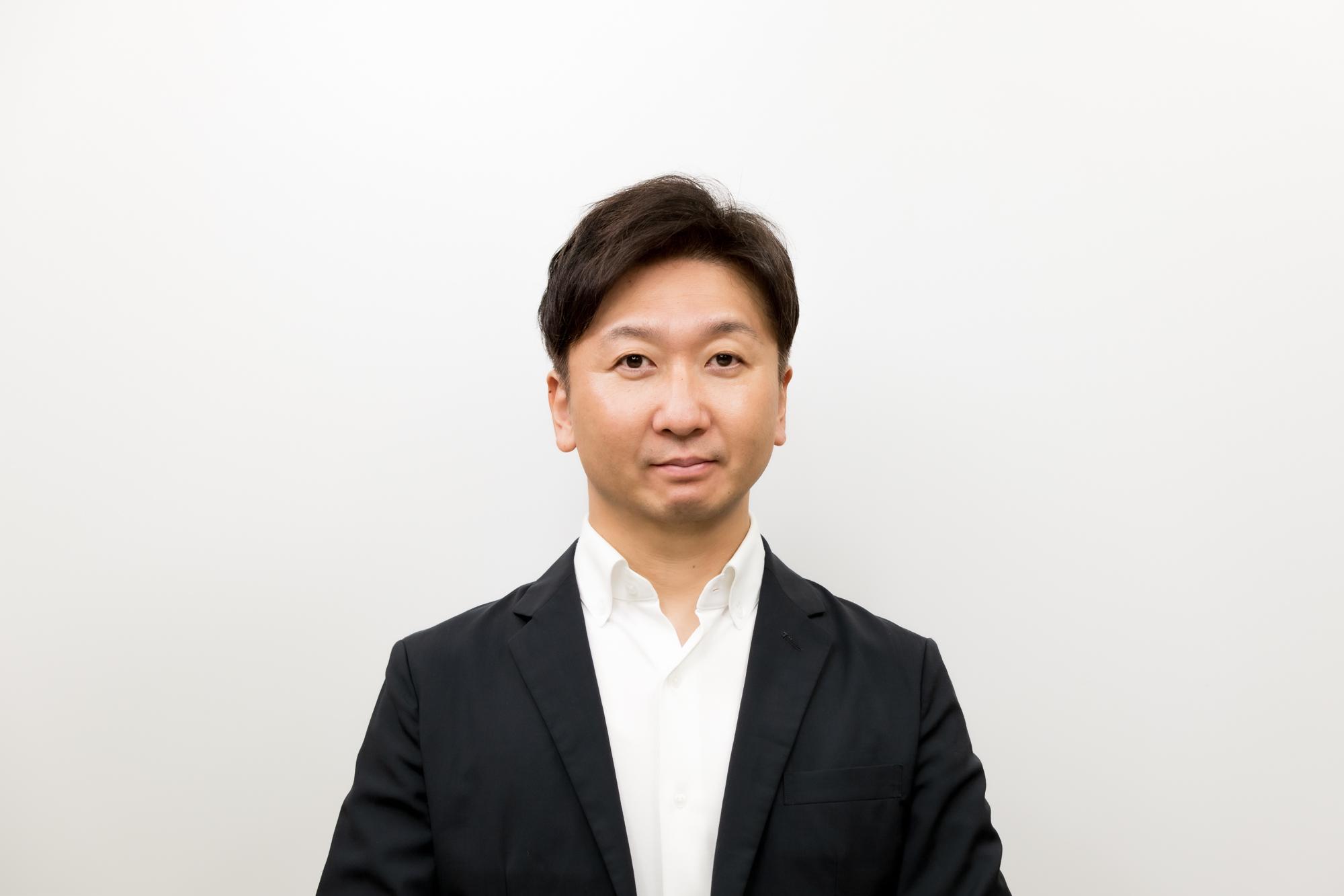 代表取締役社長の酒井学氏
子ども一人ひとりの個性・特性、環境にあった学校や教育に出会える、そんなサービスを提供したい。
子どもたちはその出会いをきっかけにし、夢や目標をもって挑戦できる環境で成長してほしい。
そんな思いで我々インターエデュ・ドットコムグループは活動しています。