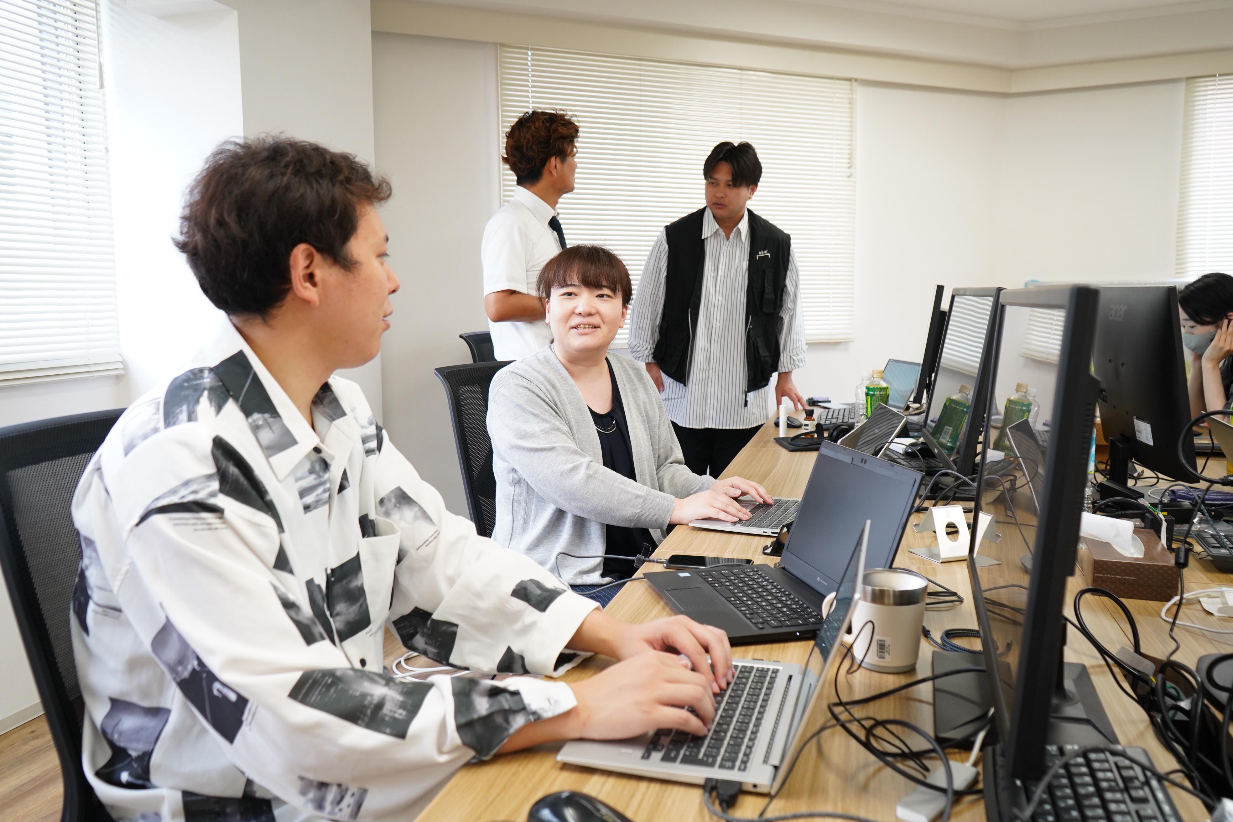 近年では、事業領域拡大のため一般派遣免許を取得したり、モバイルアプリ開発の需要増を見越して開発環境にXamarinを加えたりと、先を見据えた展開を積極的に行っている。