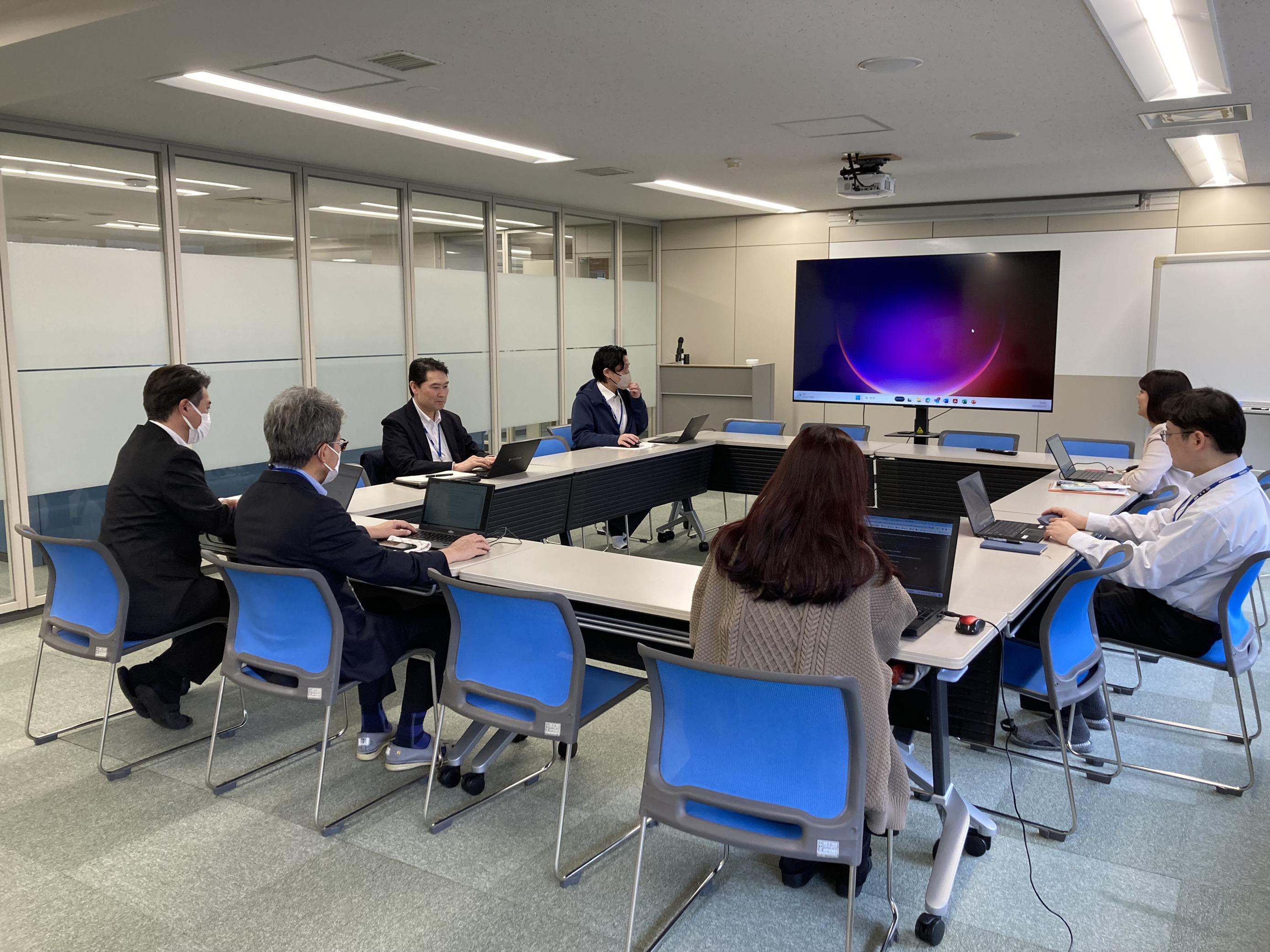 同社の風通しの良さは、99.2%（2024年11月時点）という産休育休からの職場復帰率にも表れている。