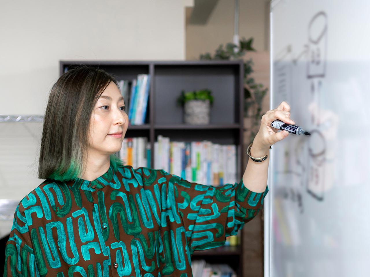 クラウドを徹底的に活用し、事業会社のデジタルプロダクト開発と企業DXを支援する。