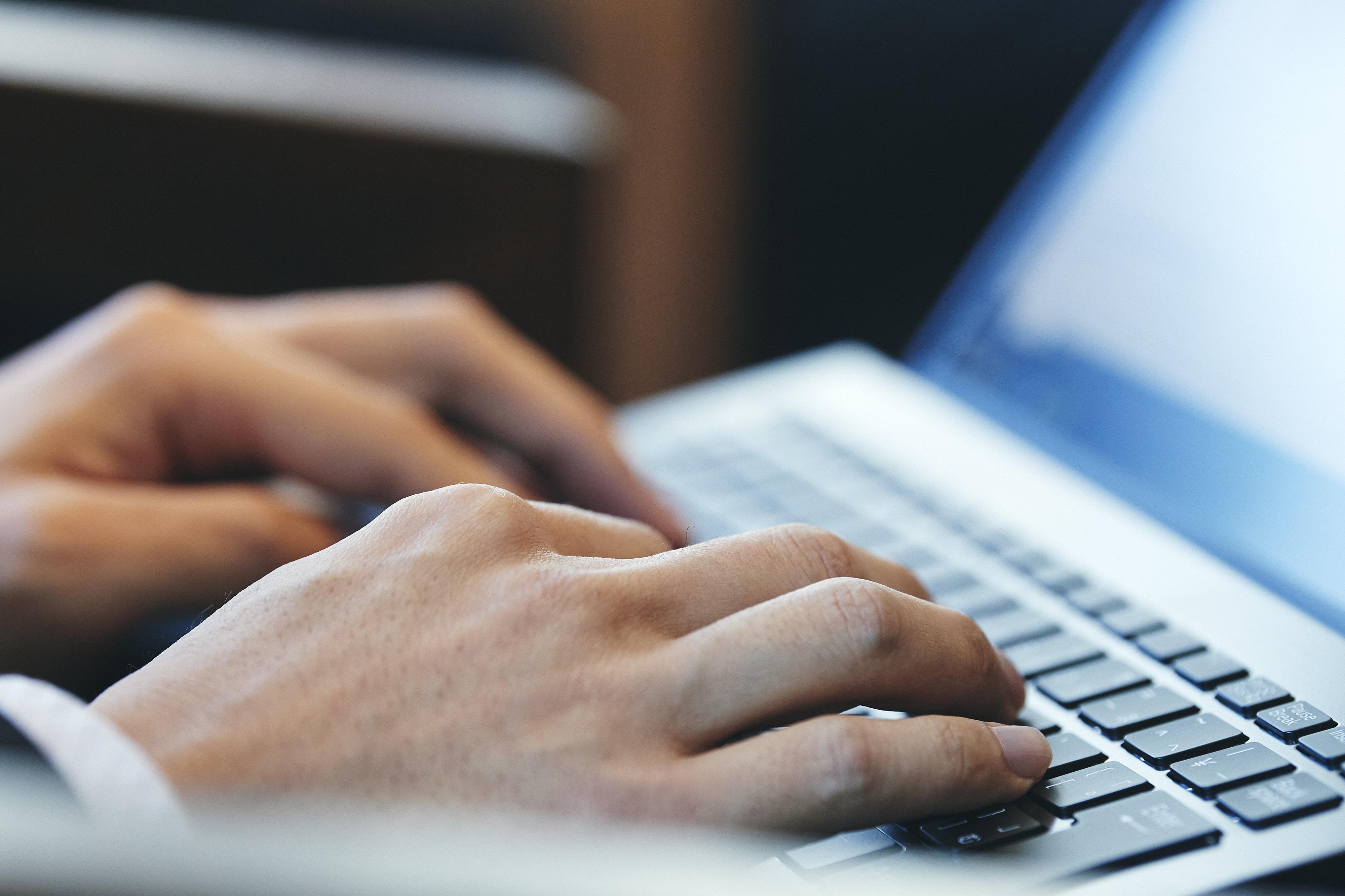 事業内容：セキュリティソリューションサービス