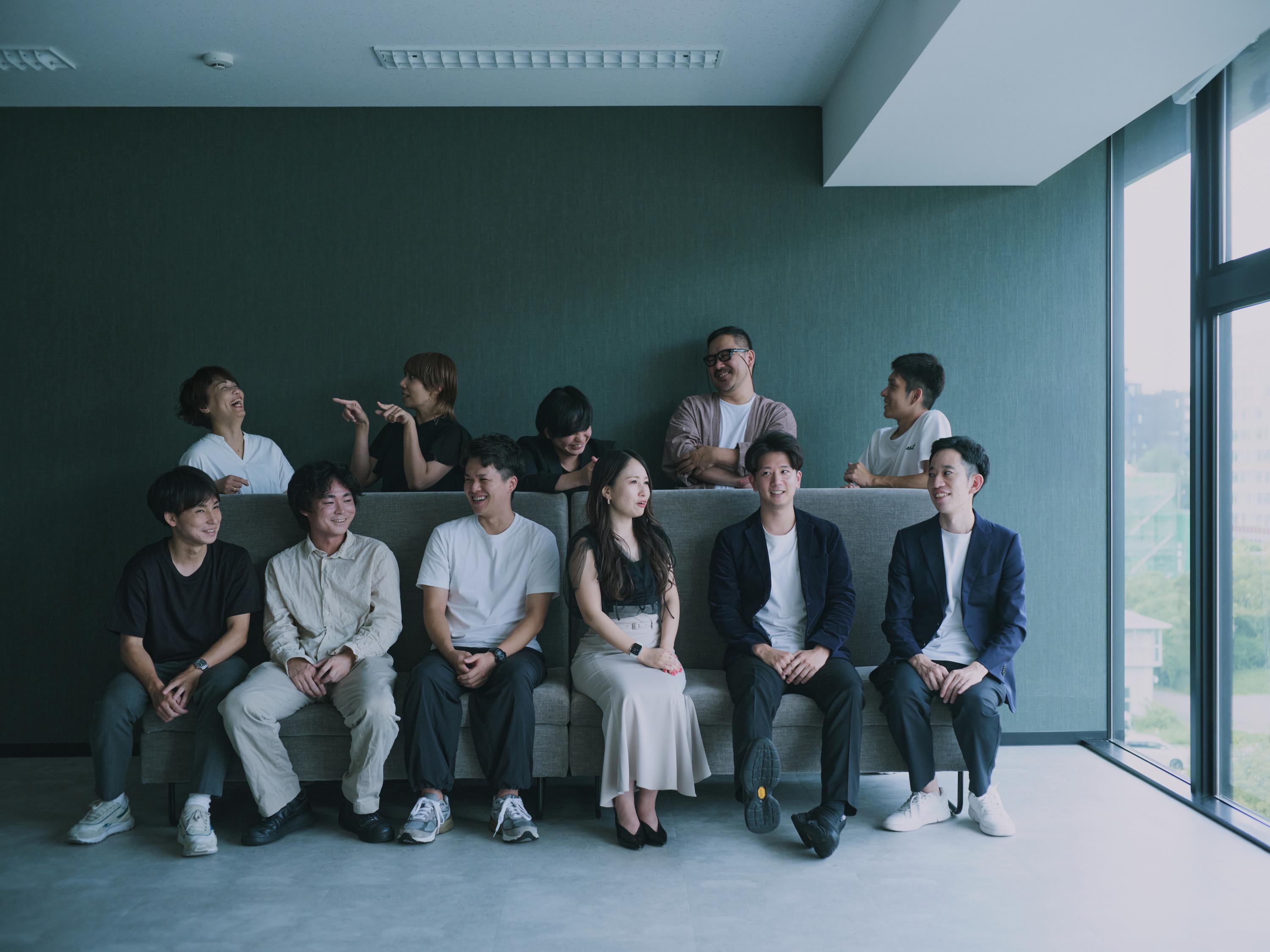 メンバーのバックグラウンドはEC運営会社、D2Cブランド、グローバルメーカー、投資銀行と様々！風通しの良い環境です。