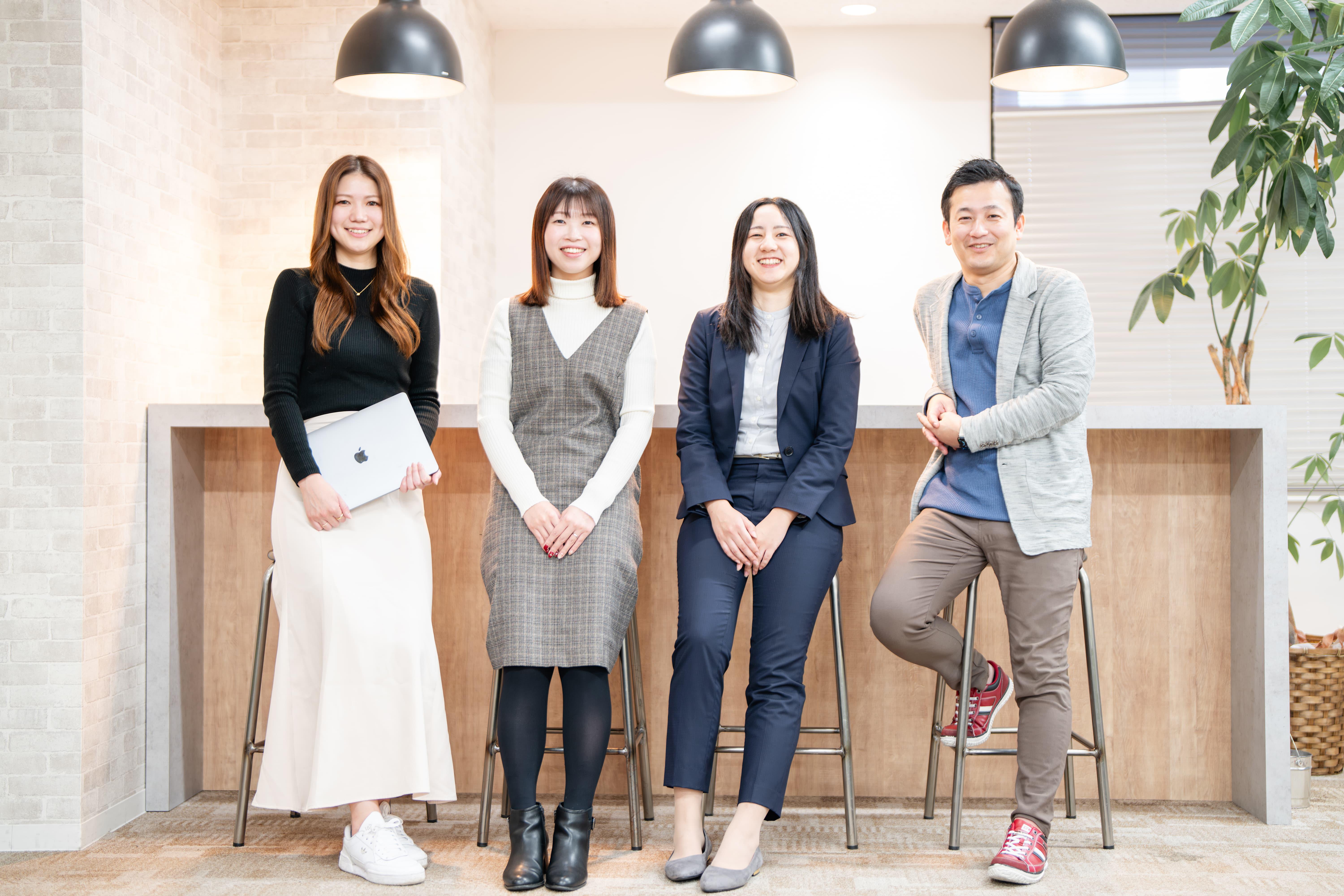 チームとしてパフォーマンスを発揮することを軸に制度設計するなど、チームワークを重視した働き方を推奨しています。