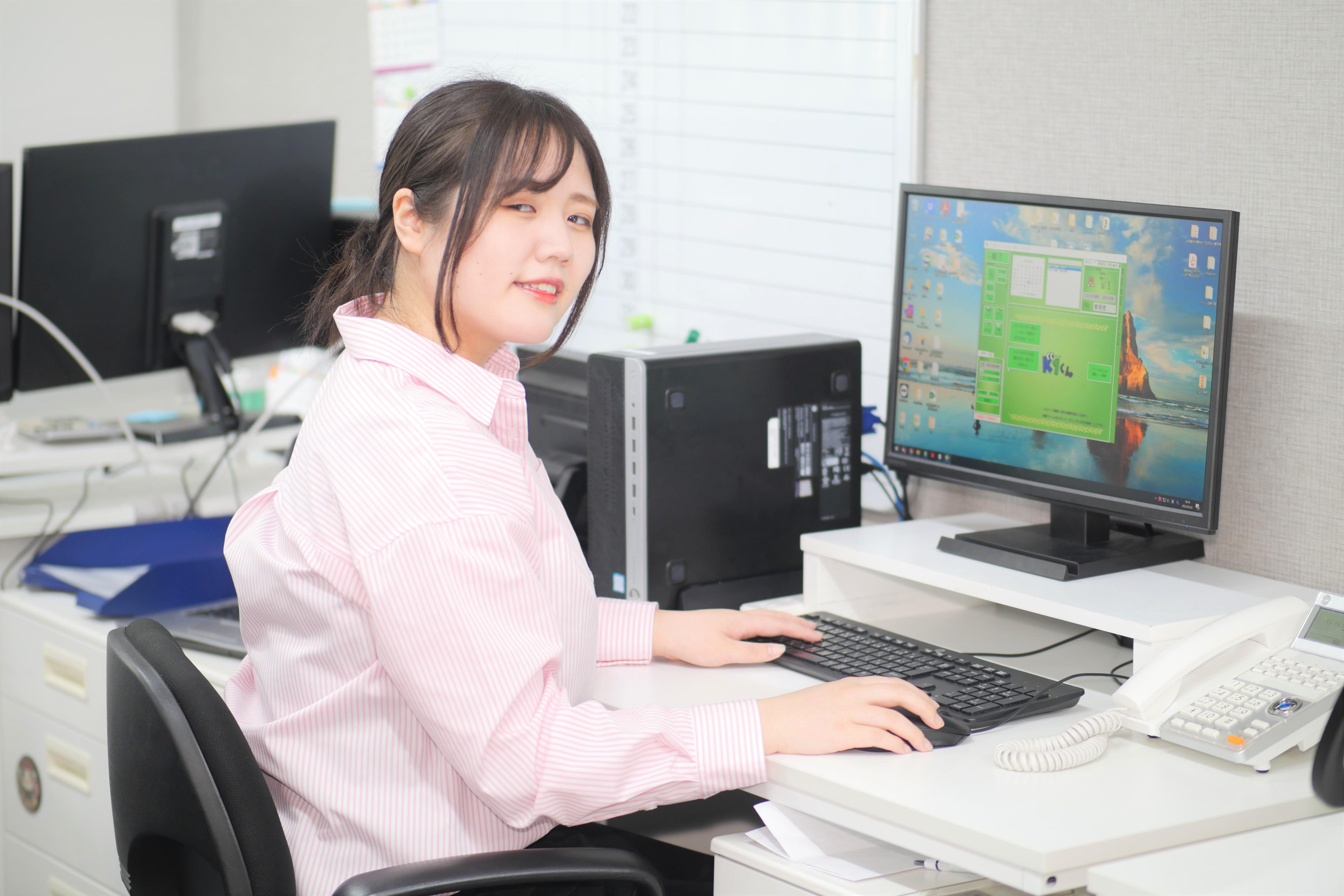 ユーザー数は、310社・1021店舗。海外展開も行いもおこなっている。