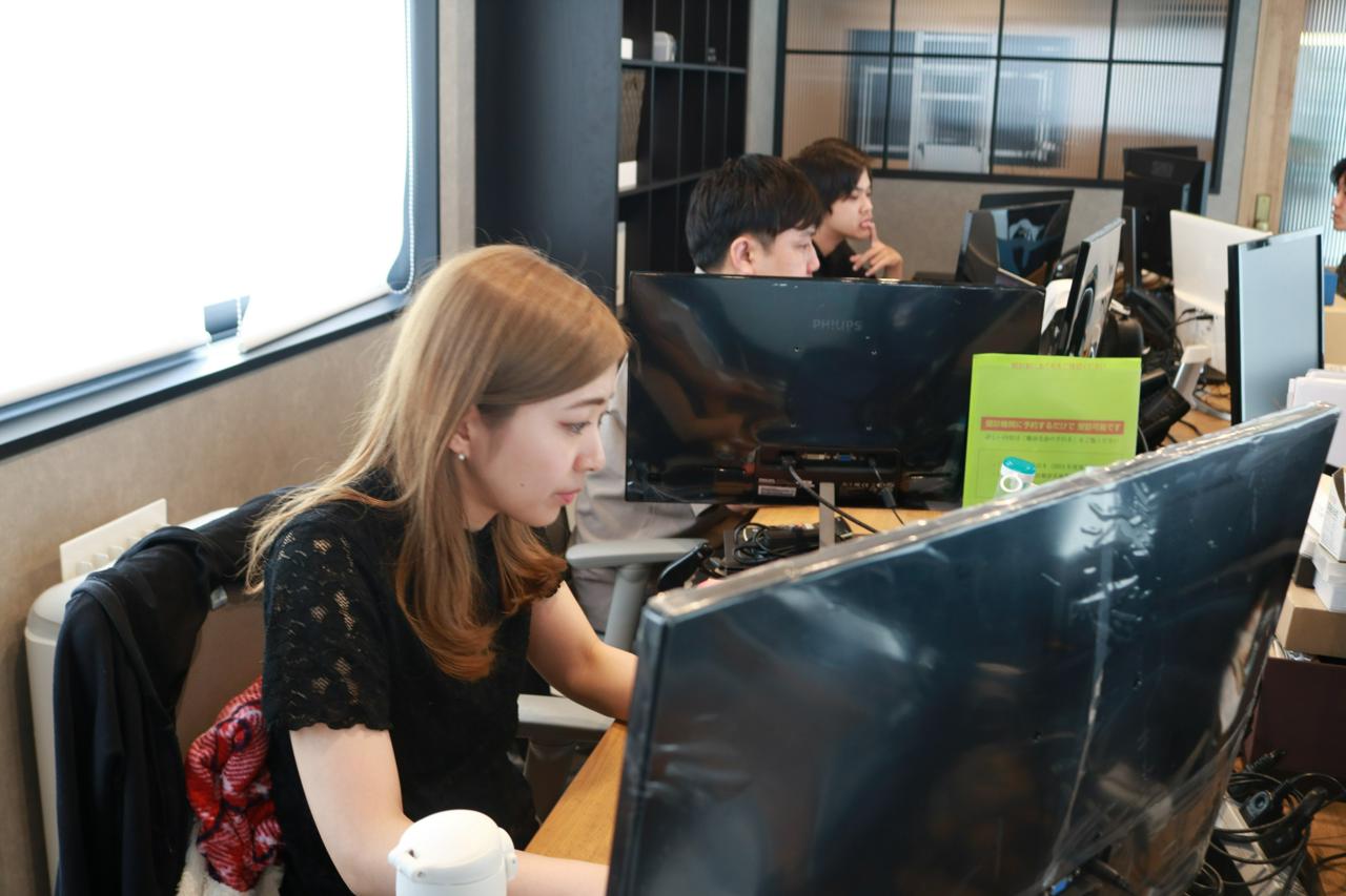 株式会社六次元 求人画像1