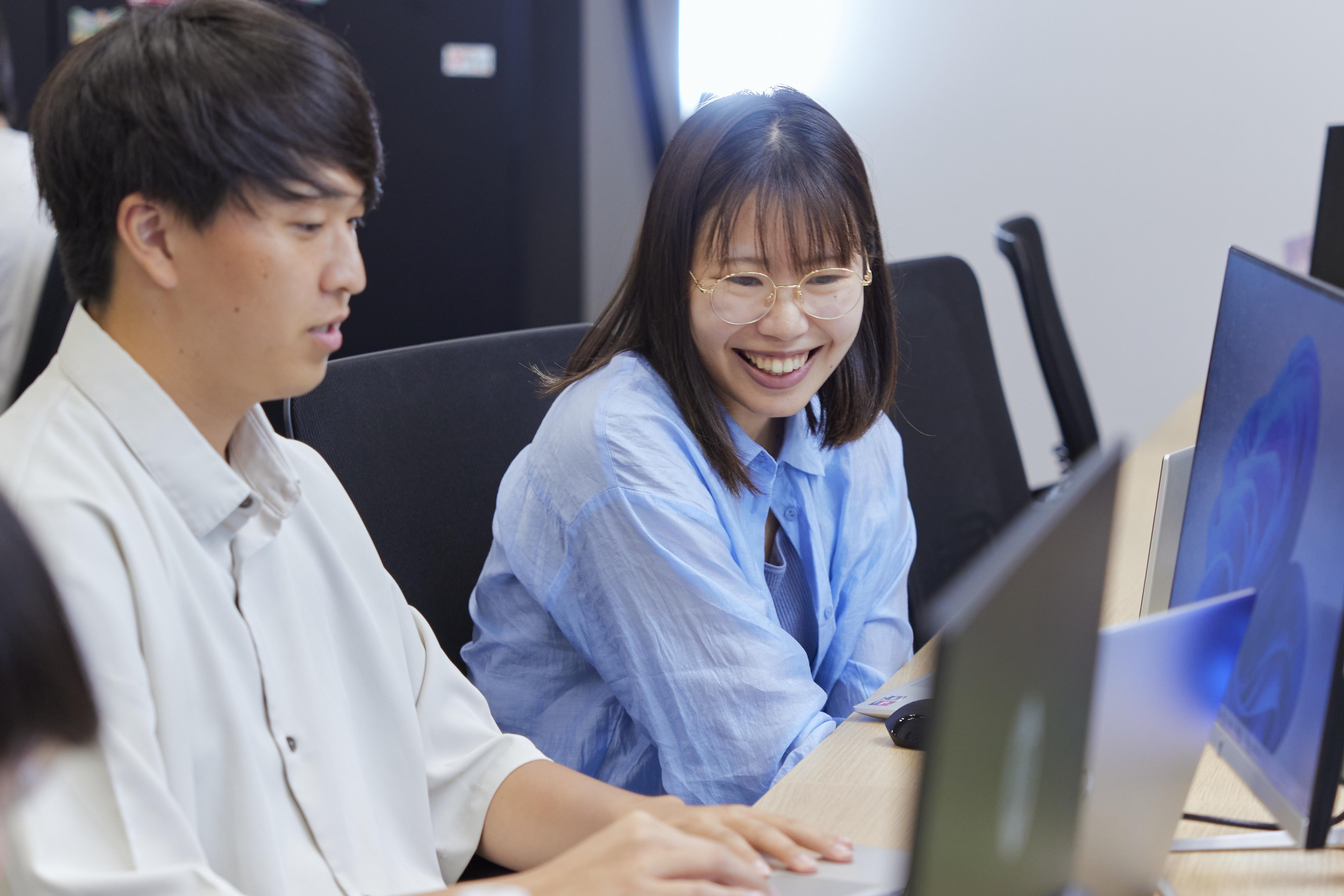 今回の採用では、プロジェクトリーダーを目指すエンジニアを想定しています。3年以上の開発経験が基準ですが、選考はあくまで人柄を重視しています。