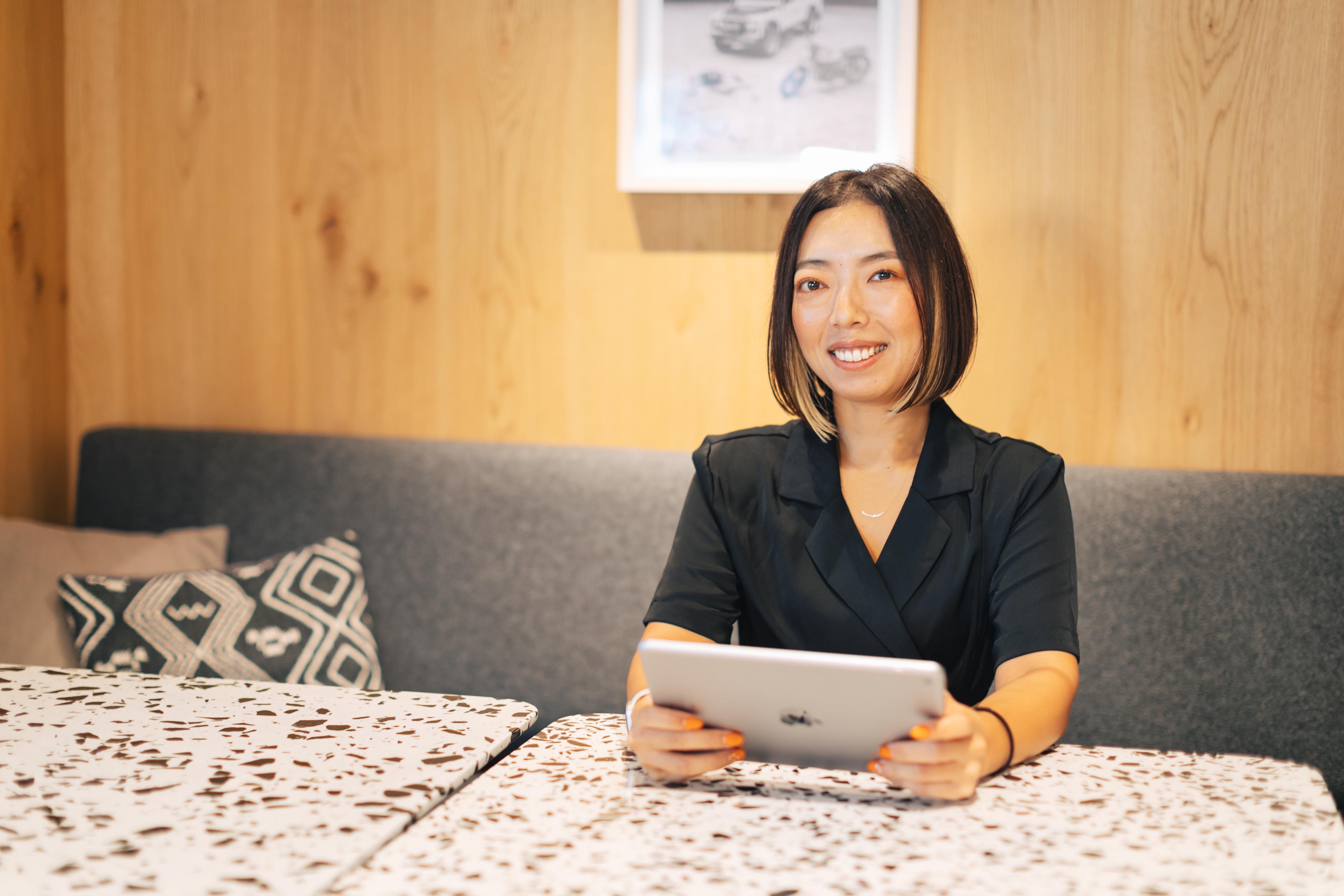 社名にある通り、テクノロジーと教育で世界に貢献していくという壮大な目標を持って会社を運営している。