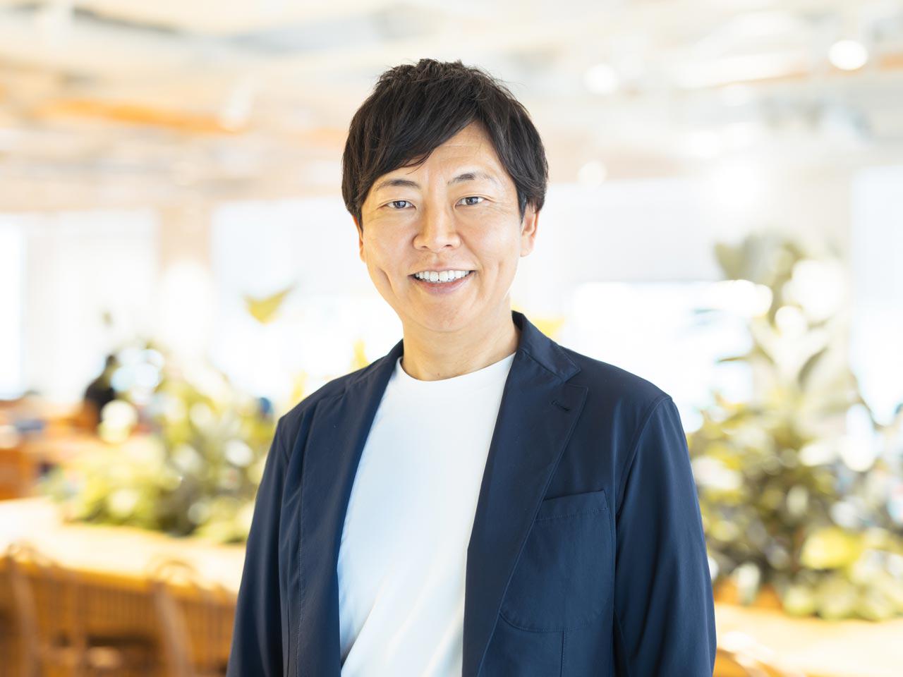 グローバルで500社以上が活用する、世界で高評価を受ける「商品情報管理システム（Product Information Management=PIM）」をはじめ、商品に関連する動画や画像といったデジタルアセットを統合管理するためのソリューション「デジタルアセット管理（Digital Asset Management=DAM）」や、PIM/DAM統合プラットフォーム「Product Experience Cloud（PXC）」を提供。