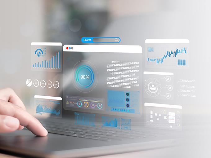 事業内容：教育機関、病院、企業向けのWEBアプリ開発