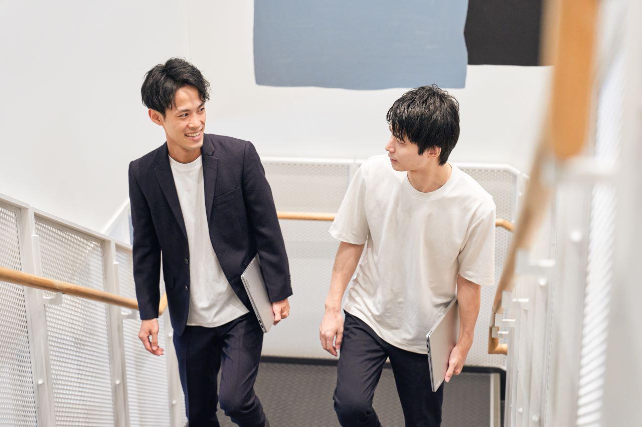 株式会社アズライト 求人画像1