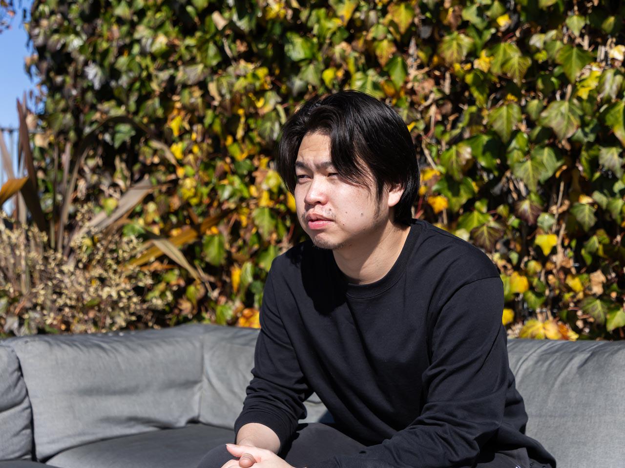 同社では「提案型」の仕事を推奨しており、各々が自発的に提案しながら自分で仕事を進めていく力が求められる。