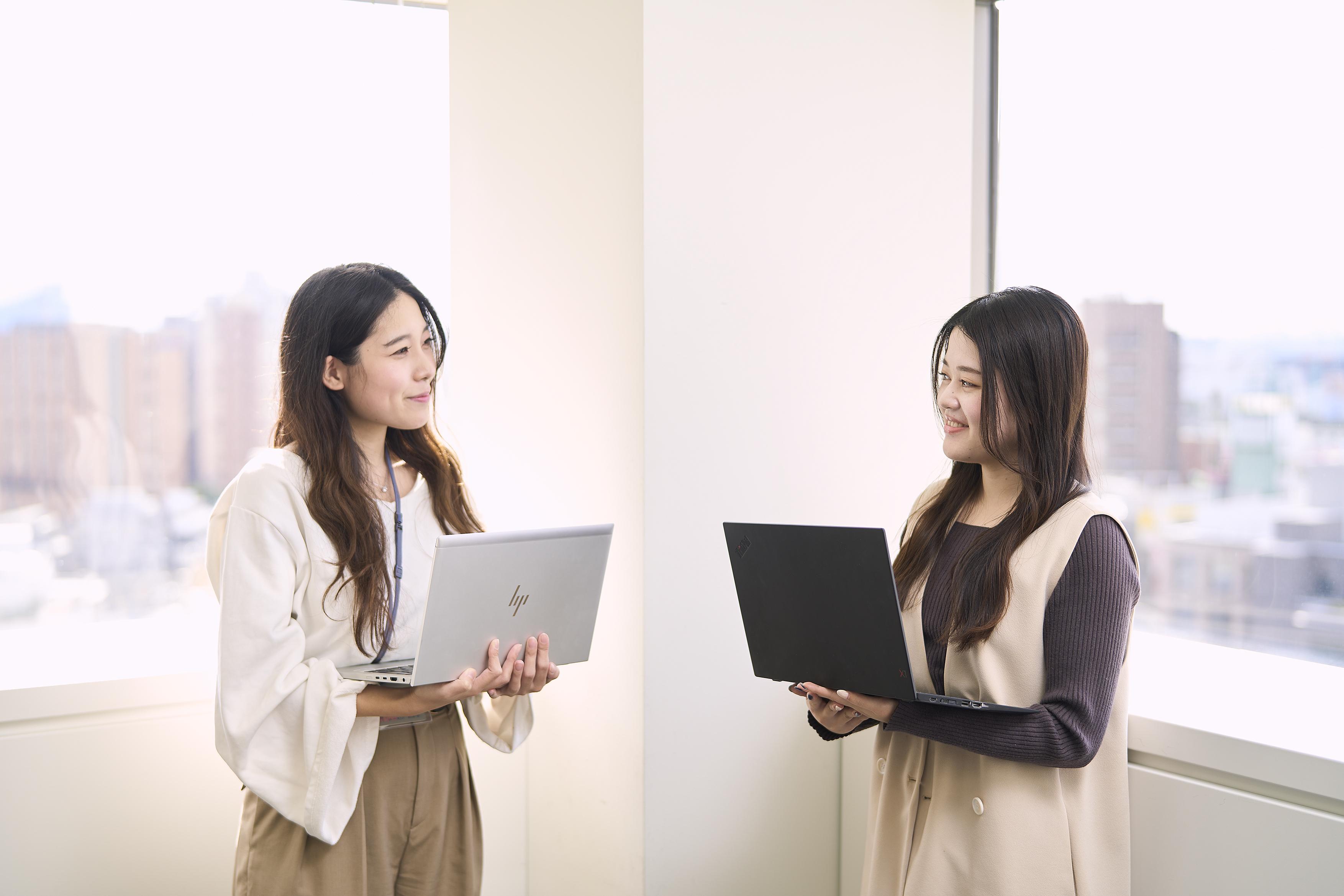 職種やポジションに関わらずフランクな会話が行える環境です