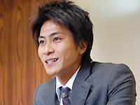 海外担当営業　沖浦 氏