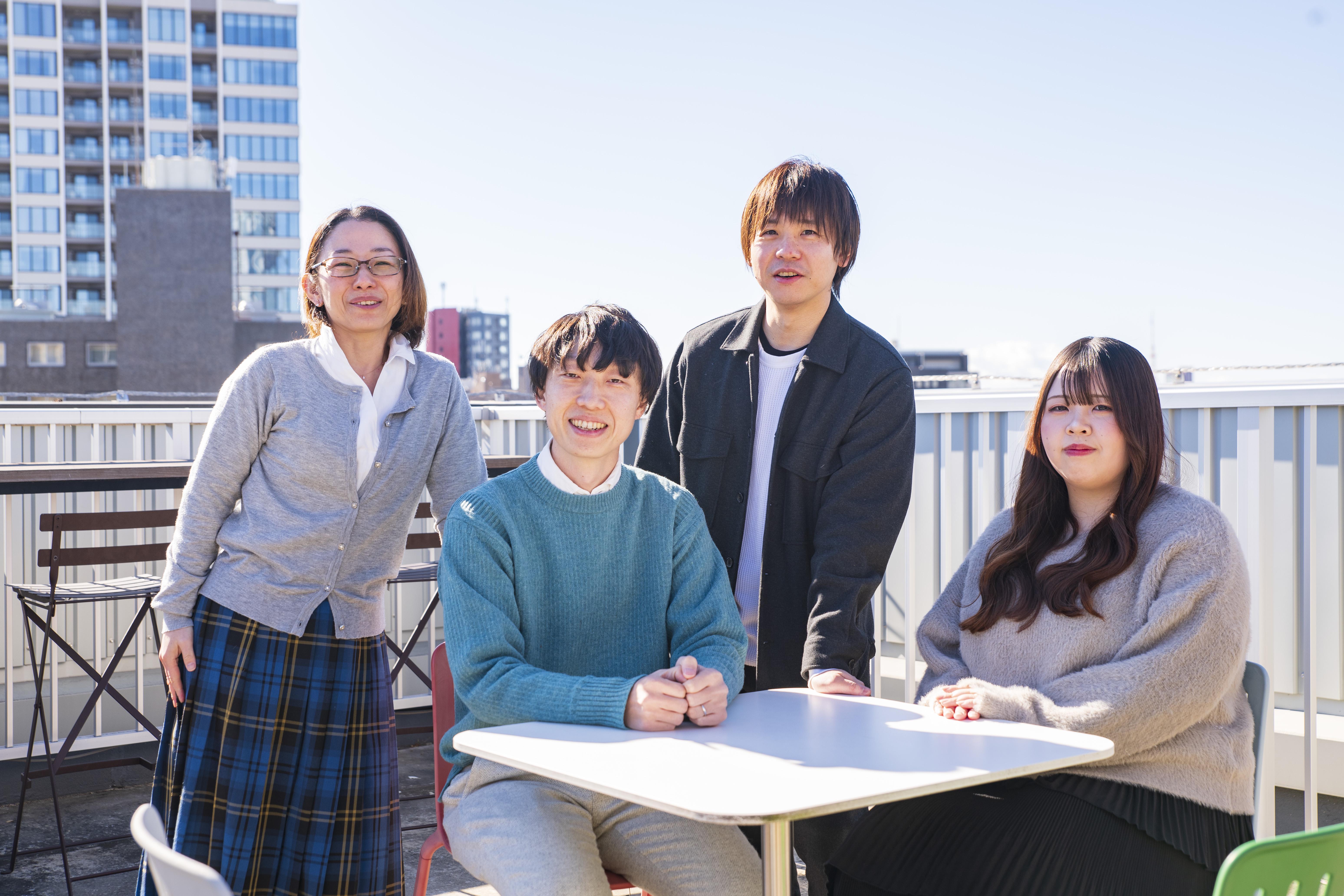 スタートアップらしい企業カルチャーを持ち、平均年齢が30代の若手メンバー中心のフレッシュな組織。