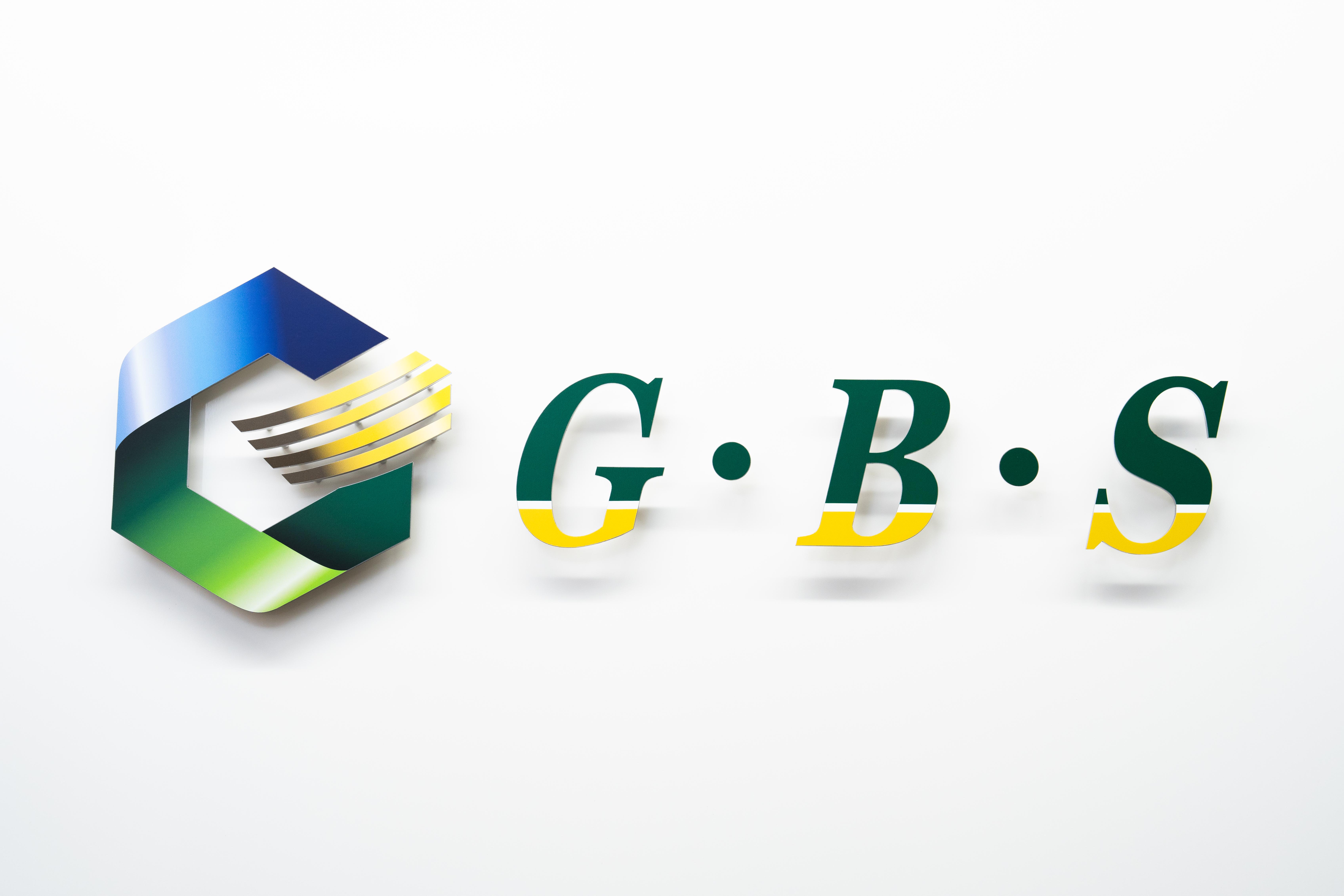 システム設計開発・インフラ設計構築を手掛ける同社。同社は社員25名の少数精鋭で、NTTデータグループをはじめ数多くのプロジェクトを請け負っている。