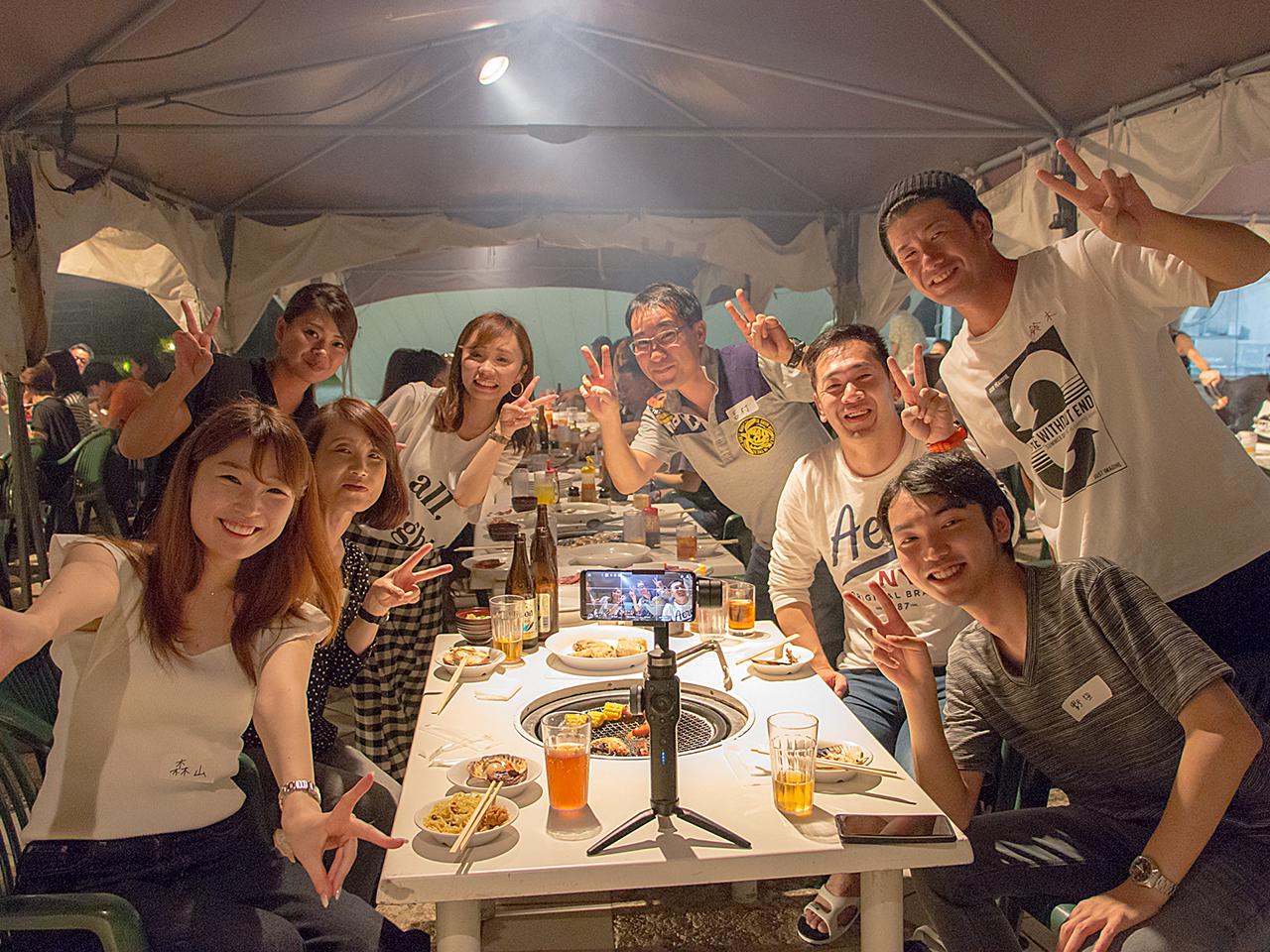 社員同士の仲が良く、互いに助け合いながら働きやすい環境を作っている。