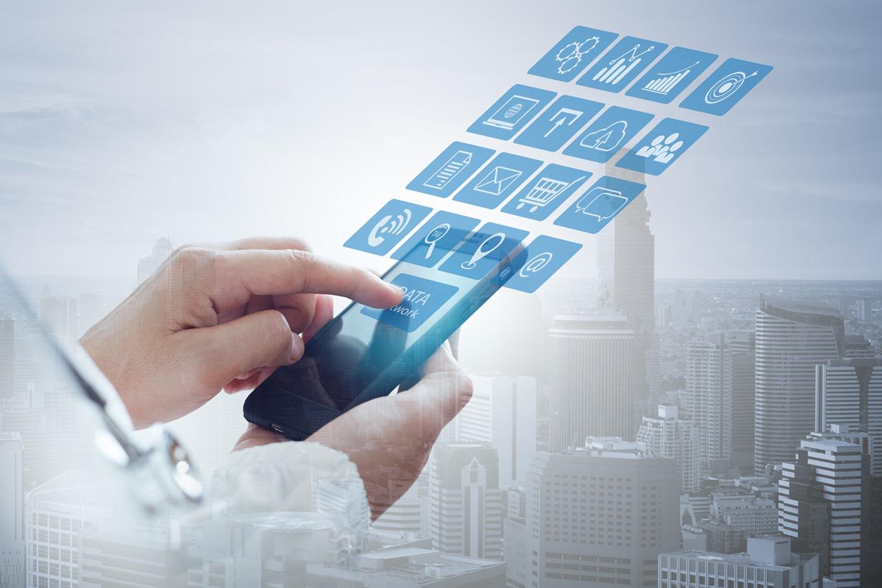 事業内容：組み込みソフト開発