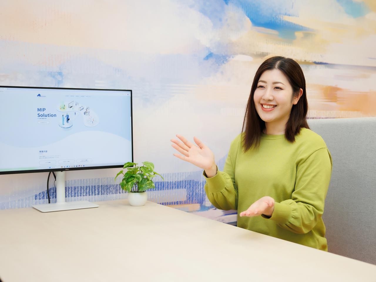 次のステージに向けた基盤づくりの一環として、人材育成とともにキャリア採用にも注力している。