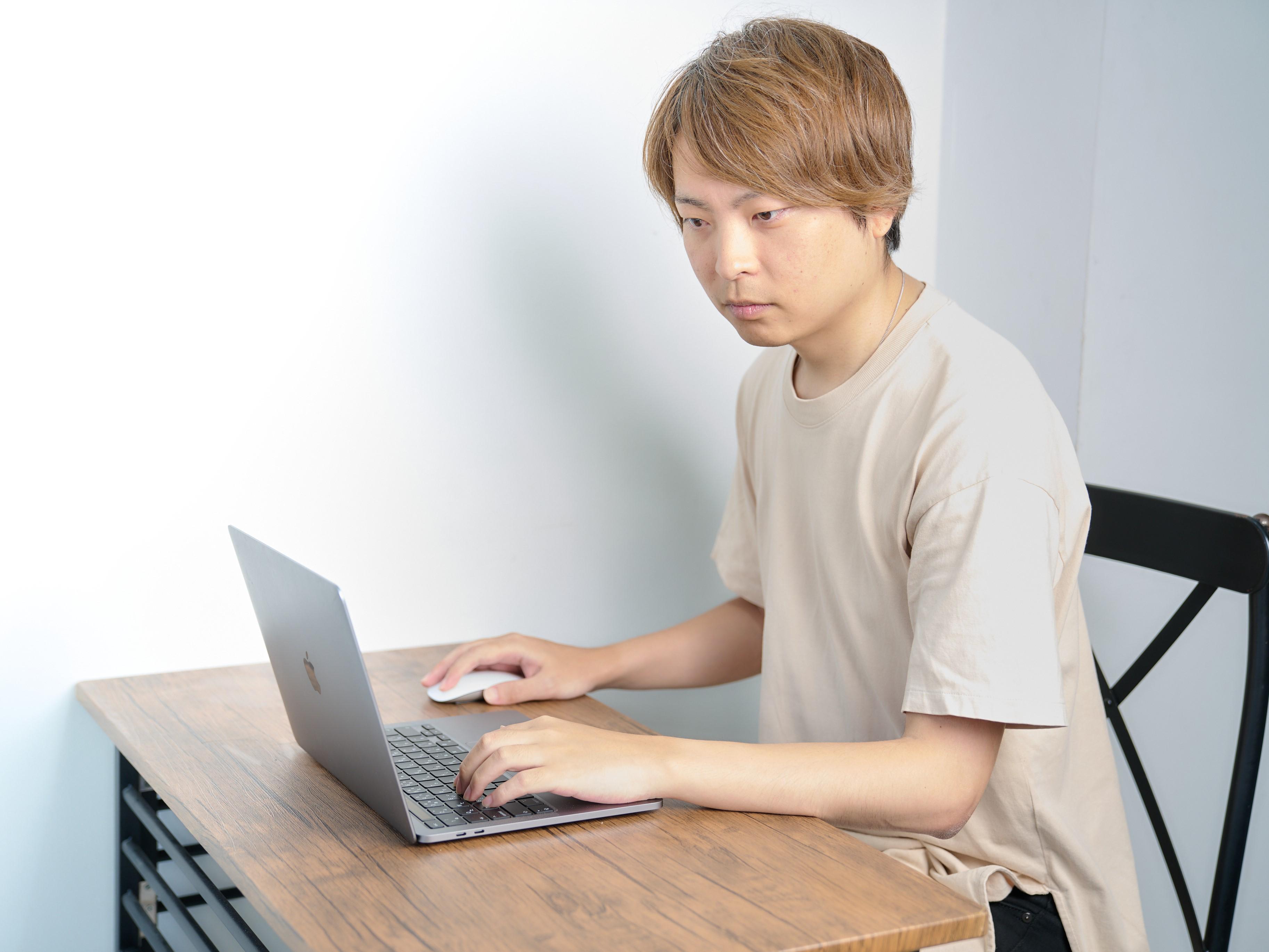 同社が求める人材像は「自立的に動けること」だ。