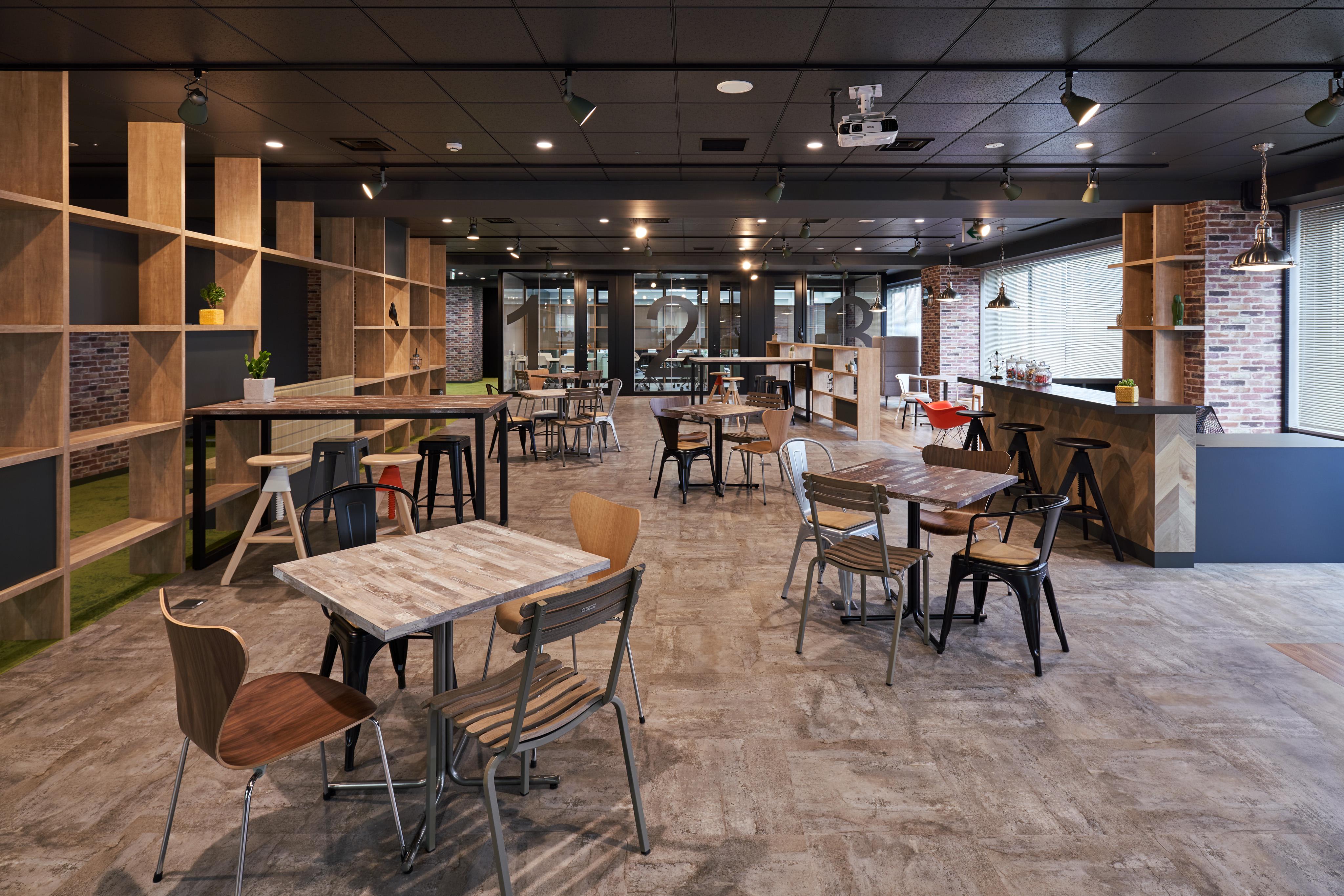 事業内容：ビッグデータ(医療分野)