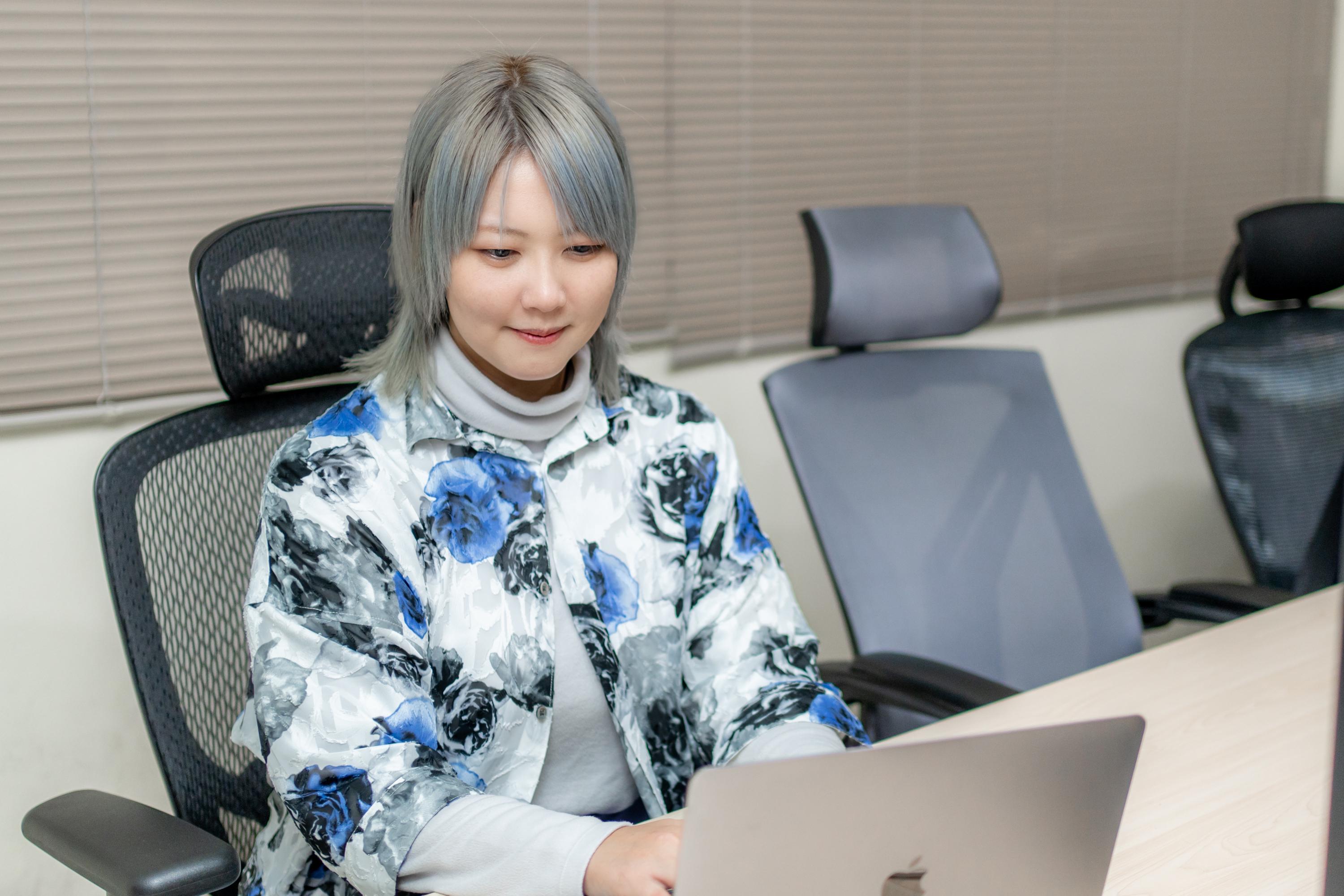 2021年からフルリモートを採用し、現在、同社のエンジニアは、北海道から沖縄まで全国に散らばっている。