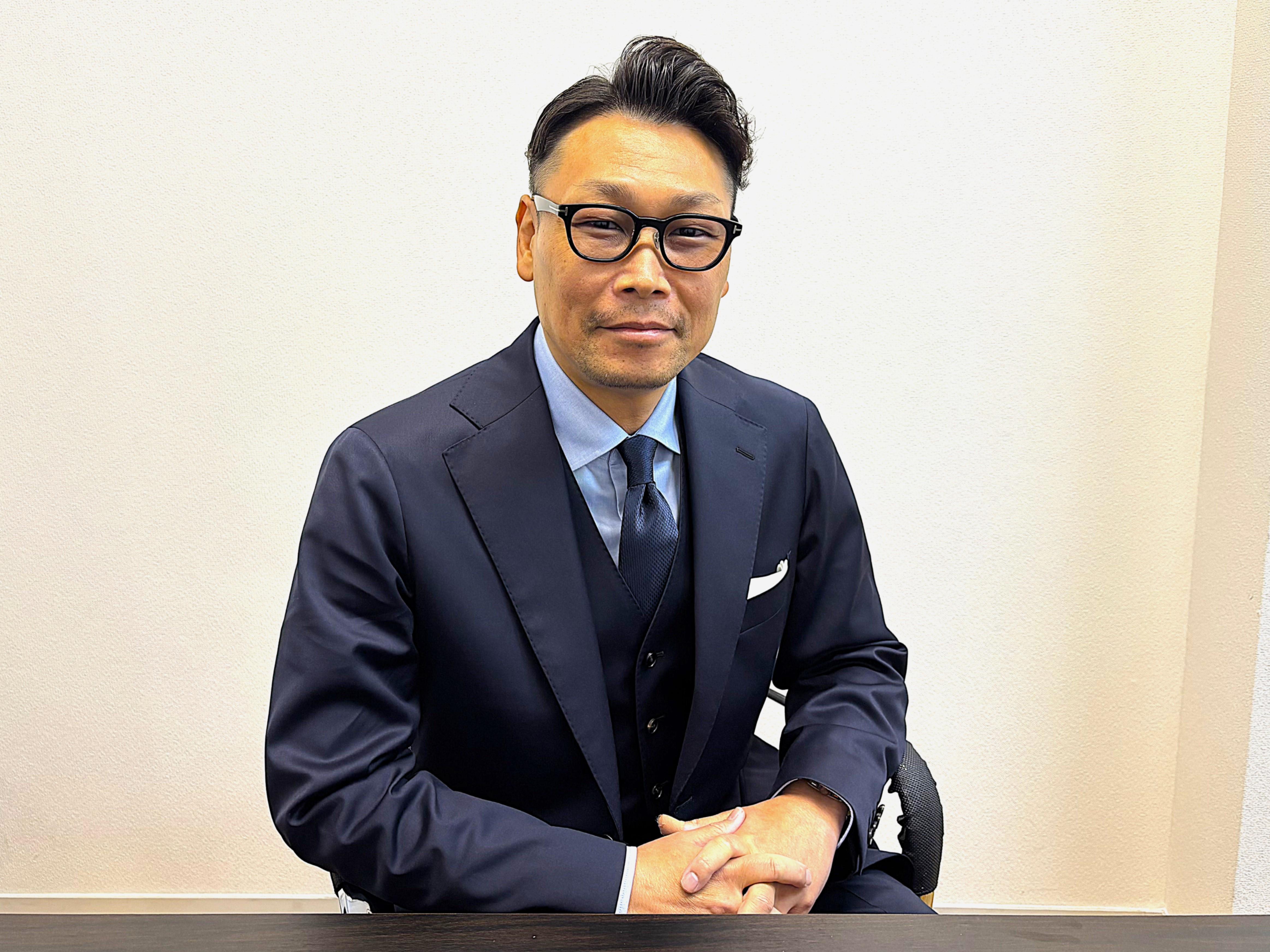 事業の特徴となっているのは、顧客からの大きな評価を得る根拠となっている、成長できるプロジェクトで活躍してきた社員をクライアントの拠点に派遣するというコンセプトだ。