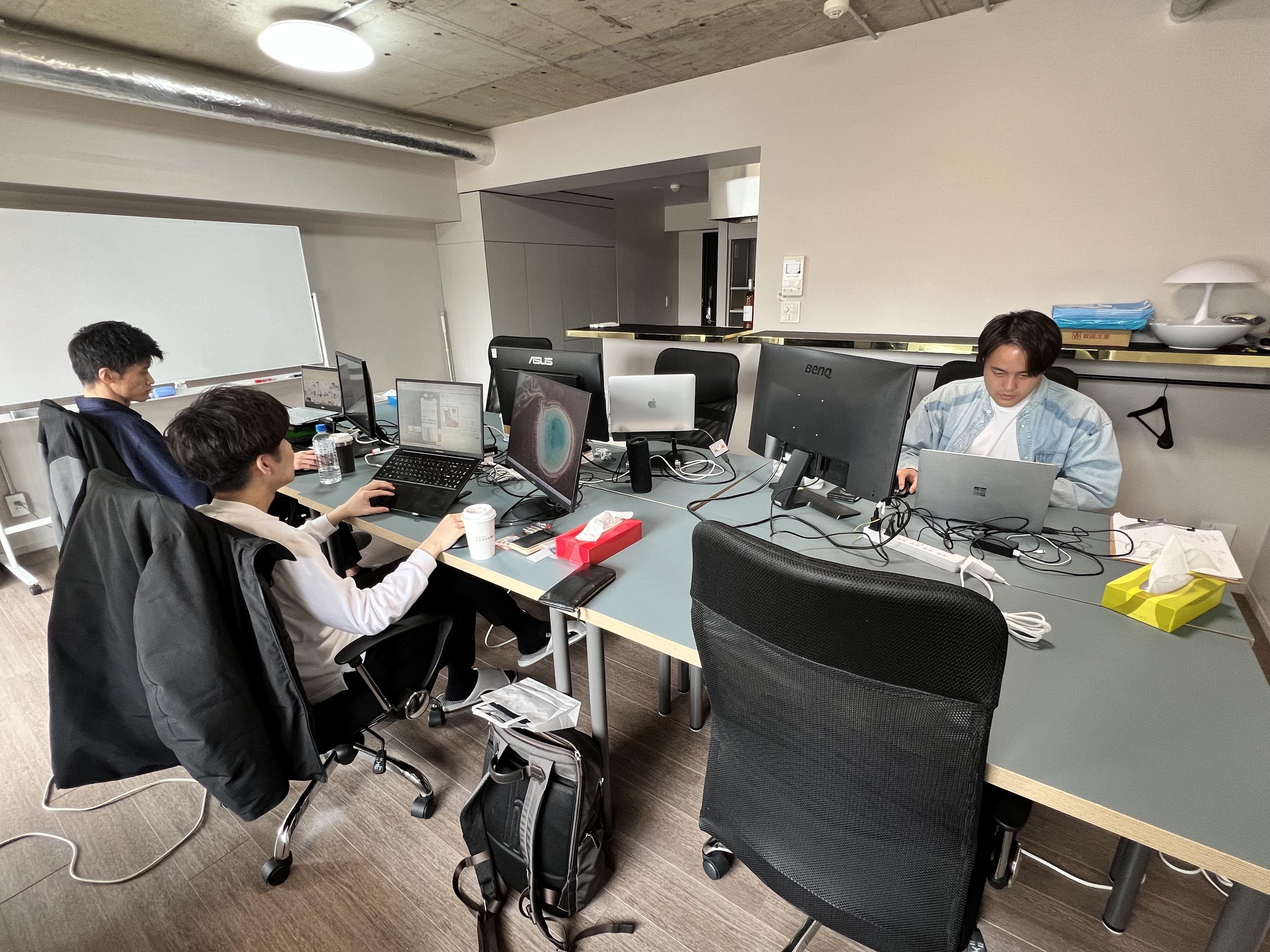 今後は上場も視野に入れ、新たなサービスの展開と組織の強化を図る。