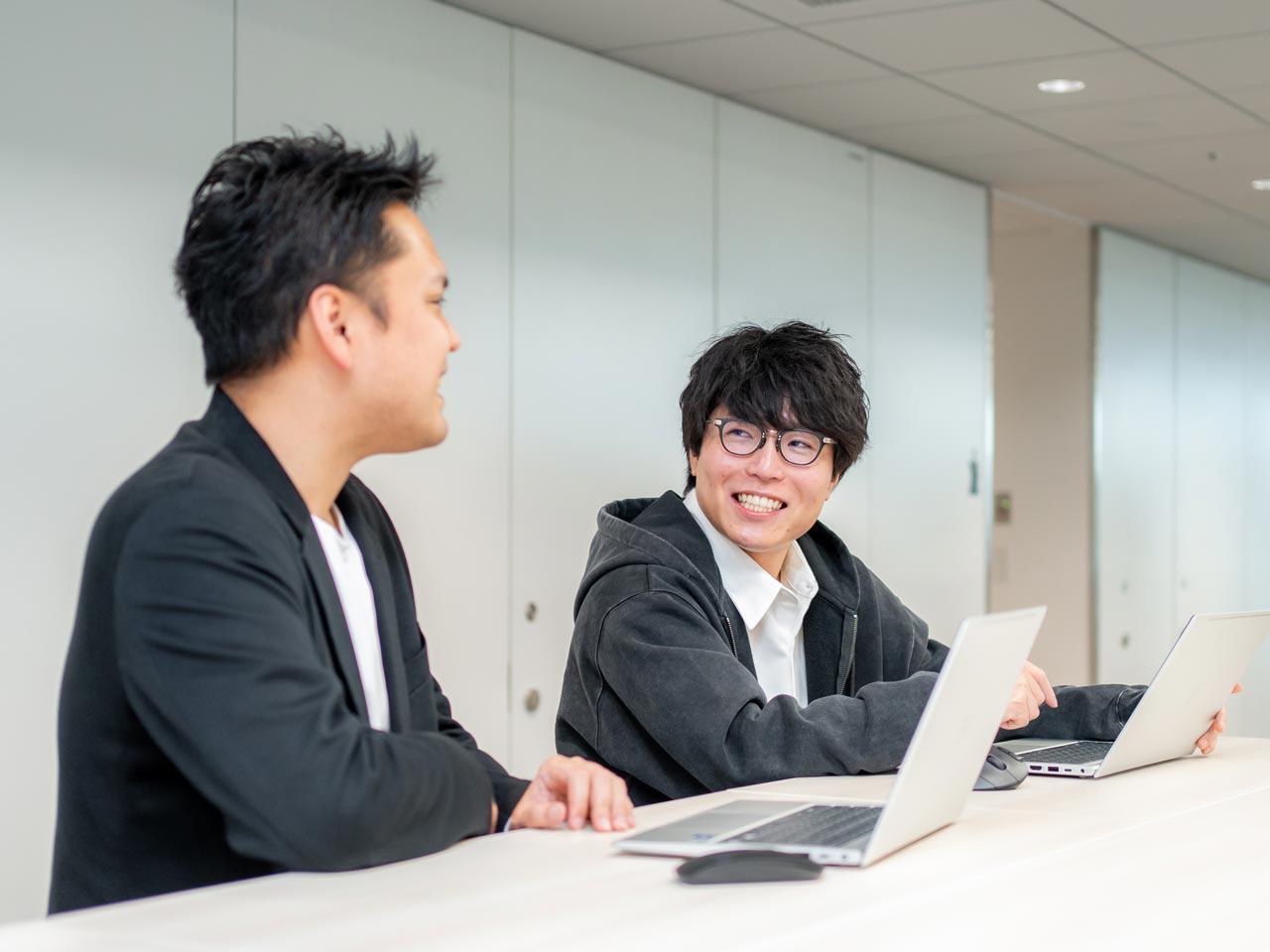 1都14県で130店舗以上を展開し、2025年2月期の売上高は3,418億円、従業員数は11,515人を誇る。