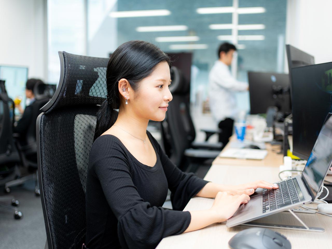 ユーザーへのヒアリングも行う等、ユーザー視点を重視したプロダクトで、クライアントの企業成長を支えている同社。今後はAI活用も積極的に行っていく。