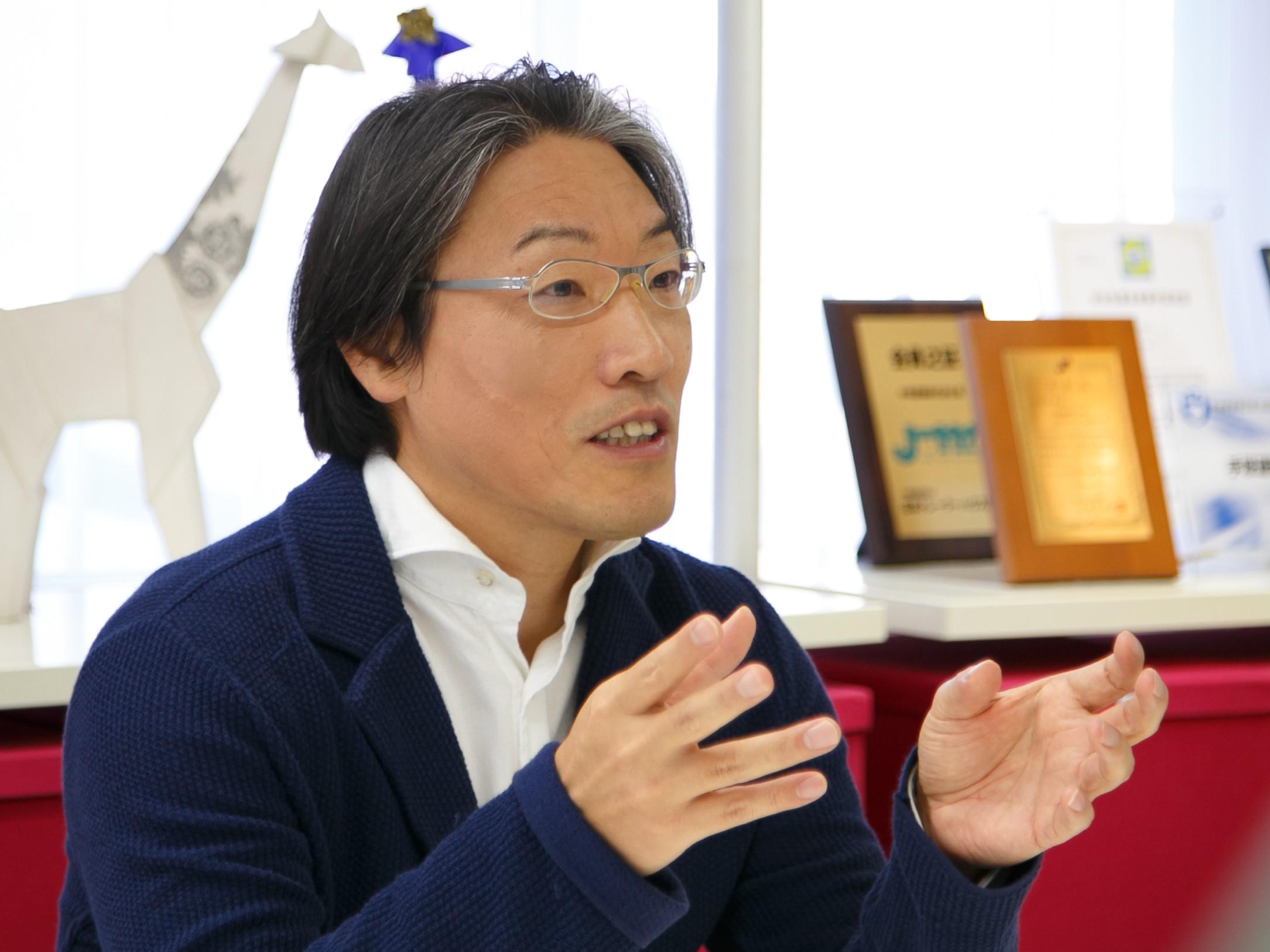 目下、第2弾の独自プロダクトとして、社用車の管理システム開発に取り組み始めており、主にこれを担うSEを求めている。