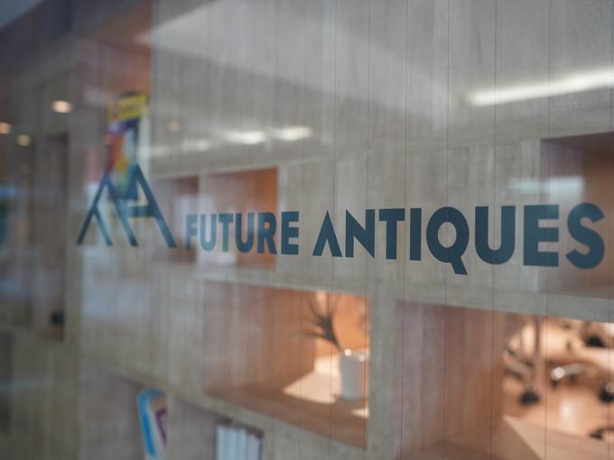 事業内容：（１）SI事業（受託・常駐）　（２）プロダクト事業