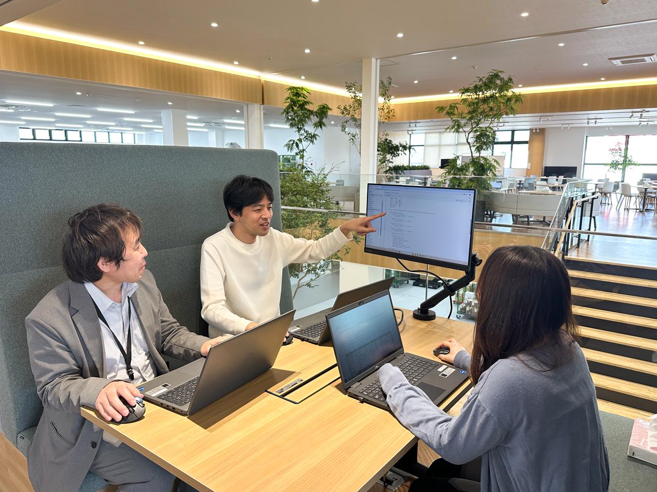 新しいことにも、協力しながらどんどん取り組んでいく社風が魅力だ。